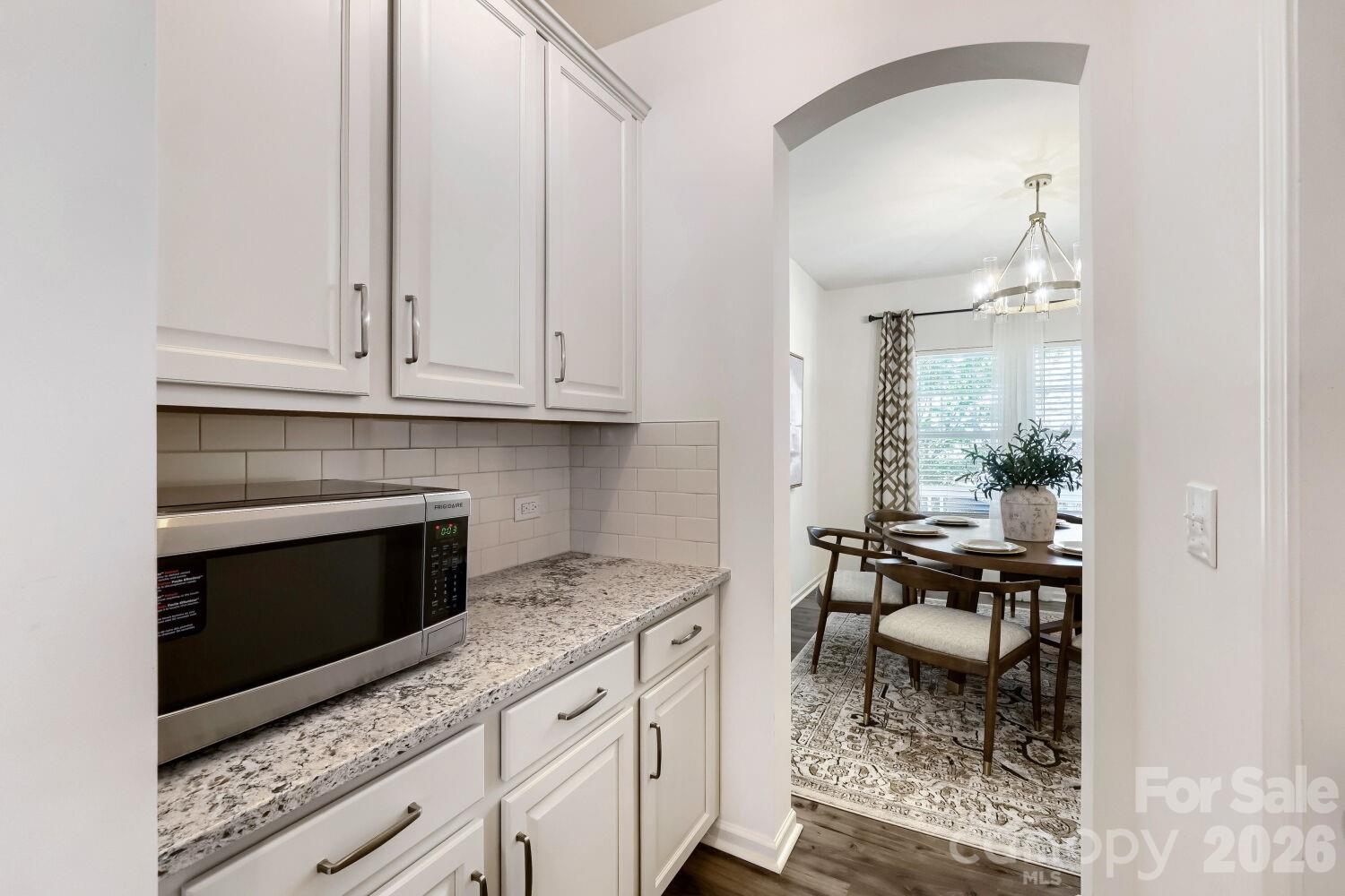 7004 Duncan Acres Drive #142 — Belmont