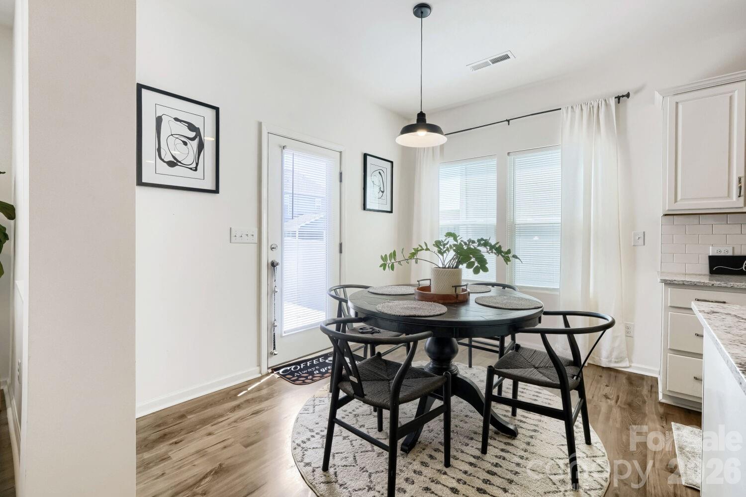 7004 Duncan Acres Drive #142 — Belmont