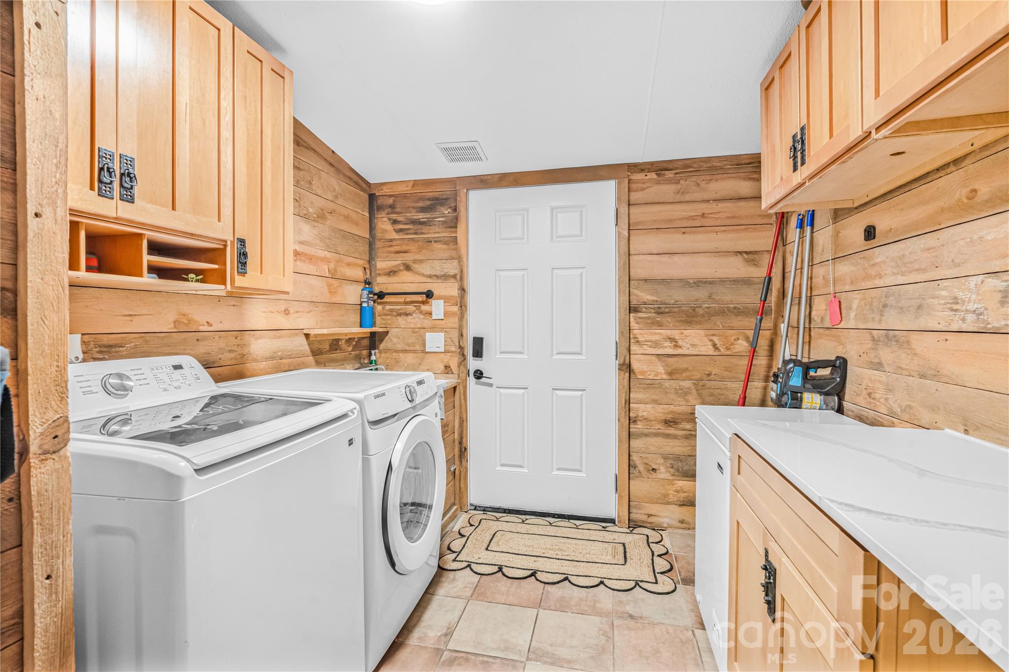 2235 Sandy Ridge Church Road — Morven