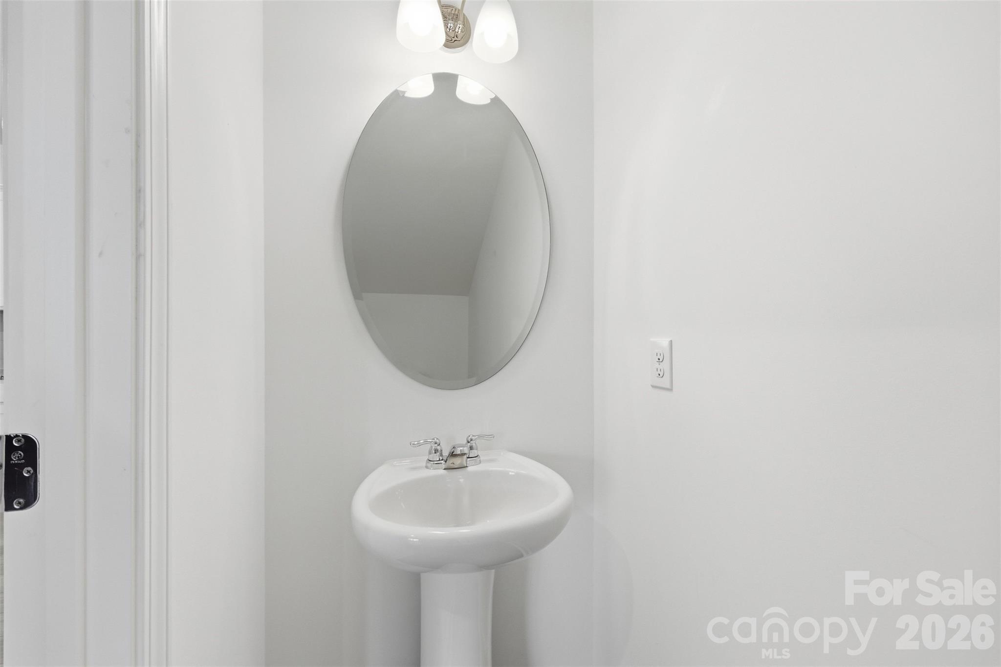 10108 Guardian Drive — Charlotte