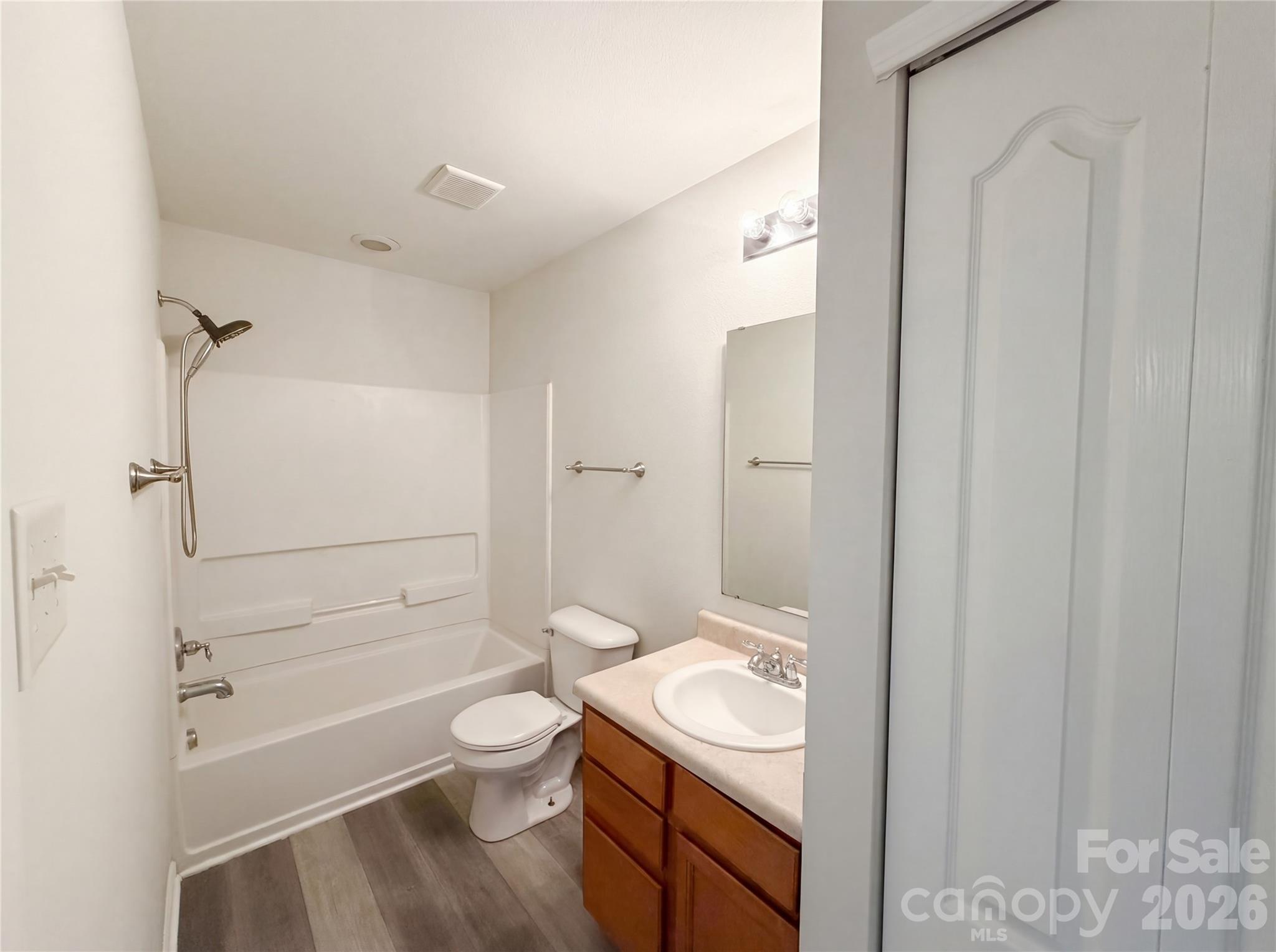 416 Inverness Lane — Salisbury