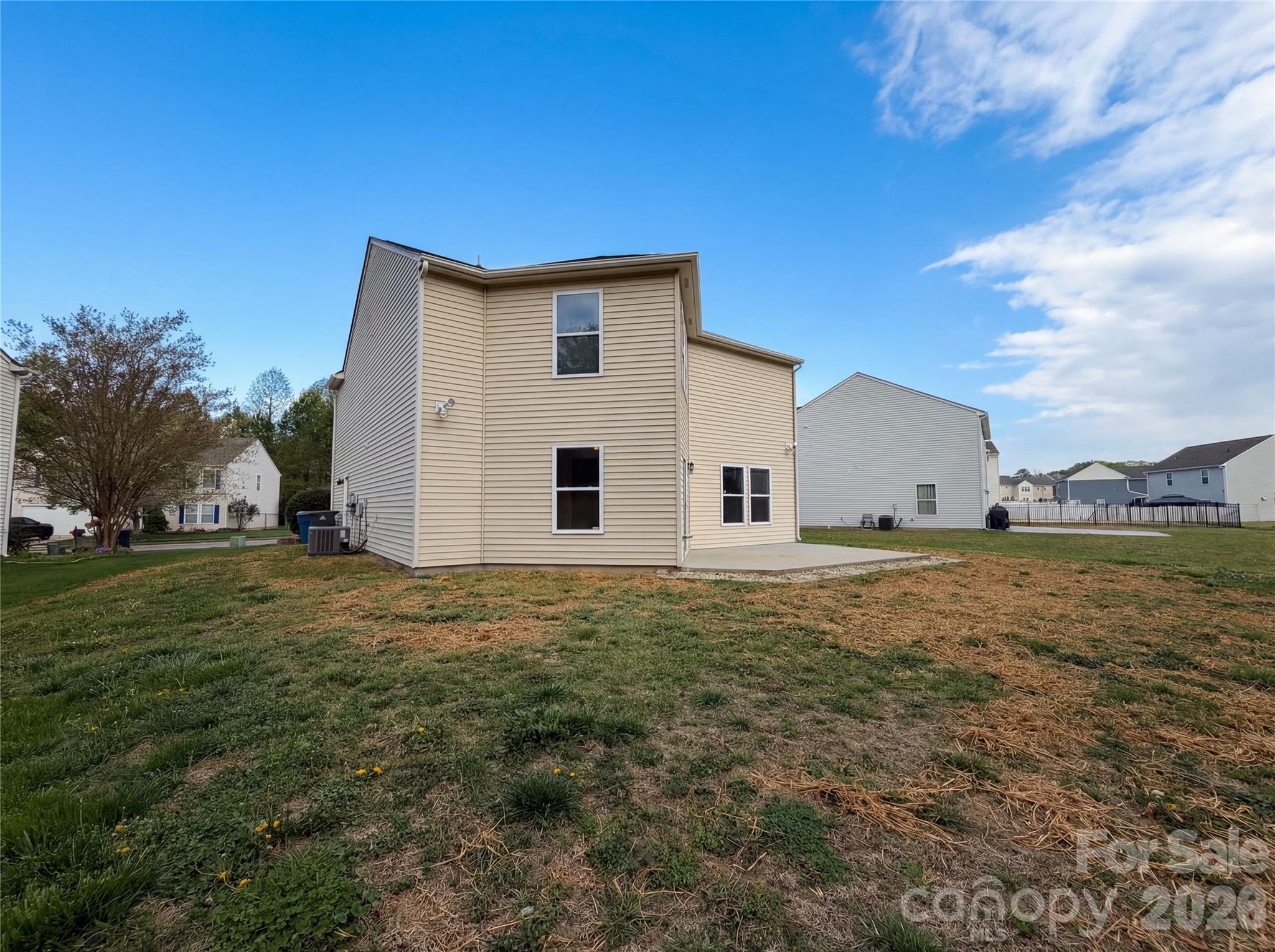 416 Inverness Lane — Salisbury