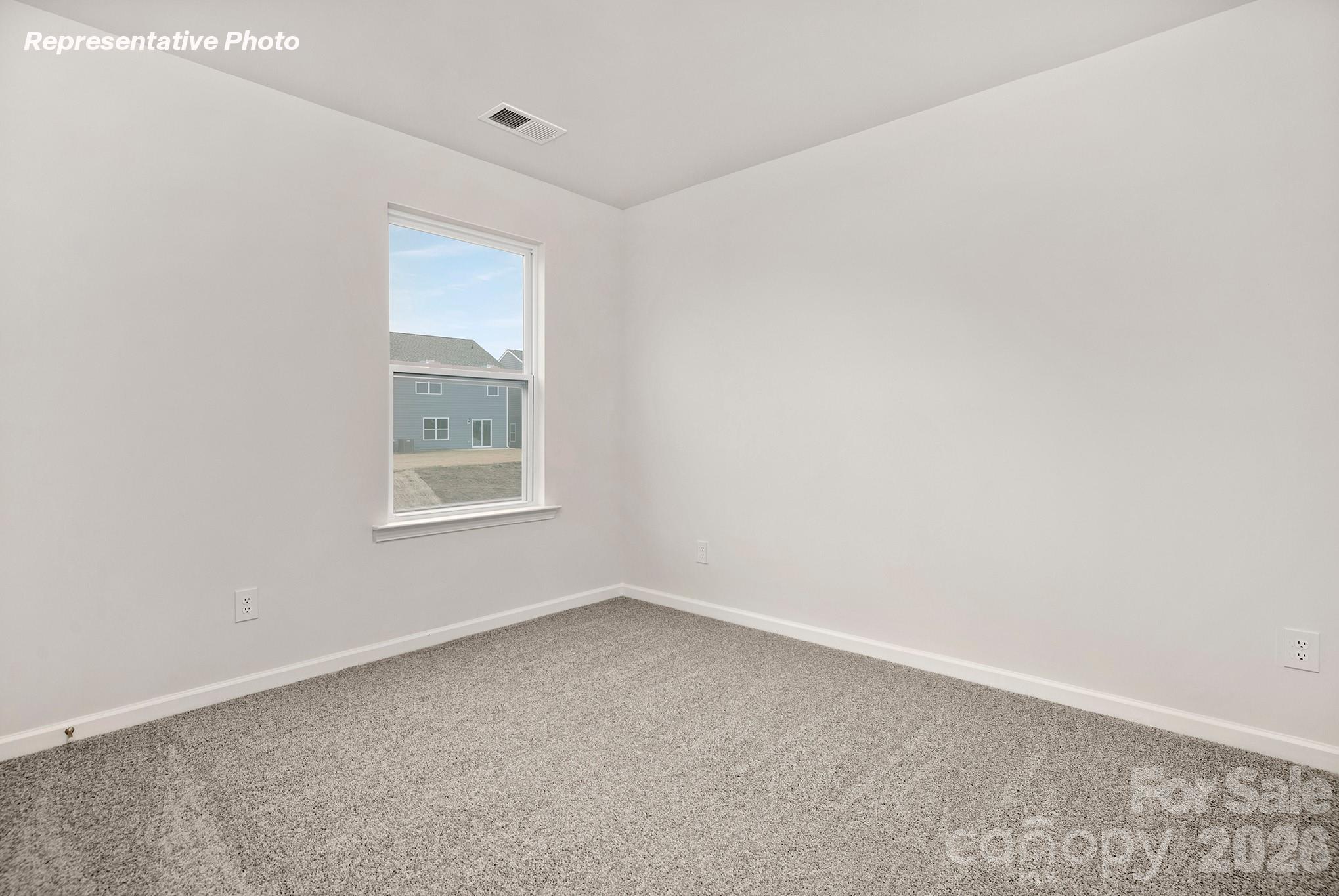 2070 10th Street SE — Hickory