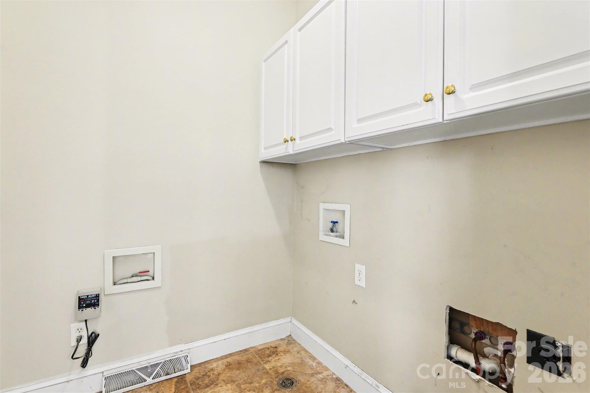 120 Wildiris Drive — Mooresville