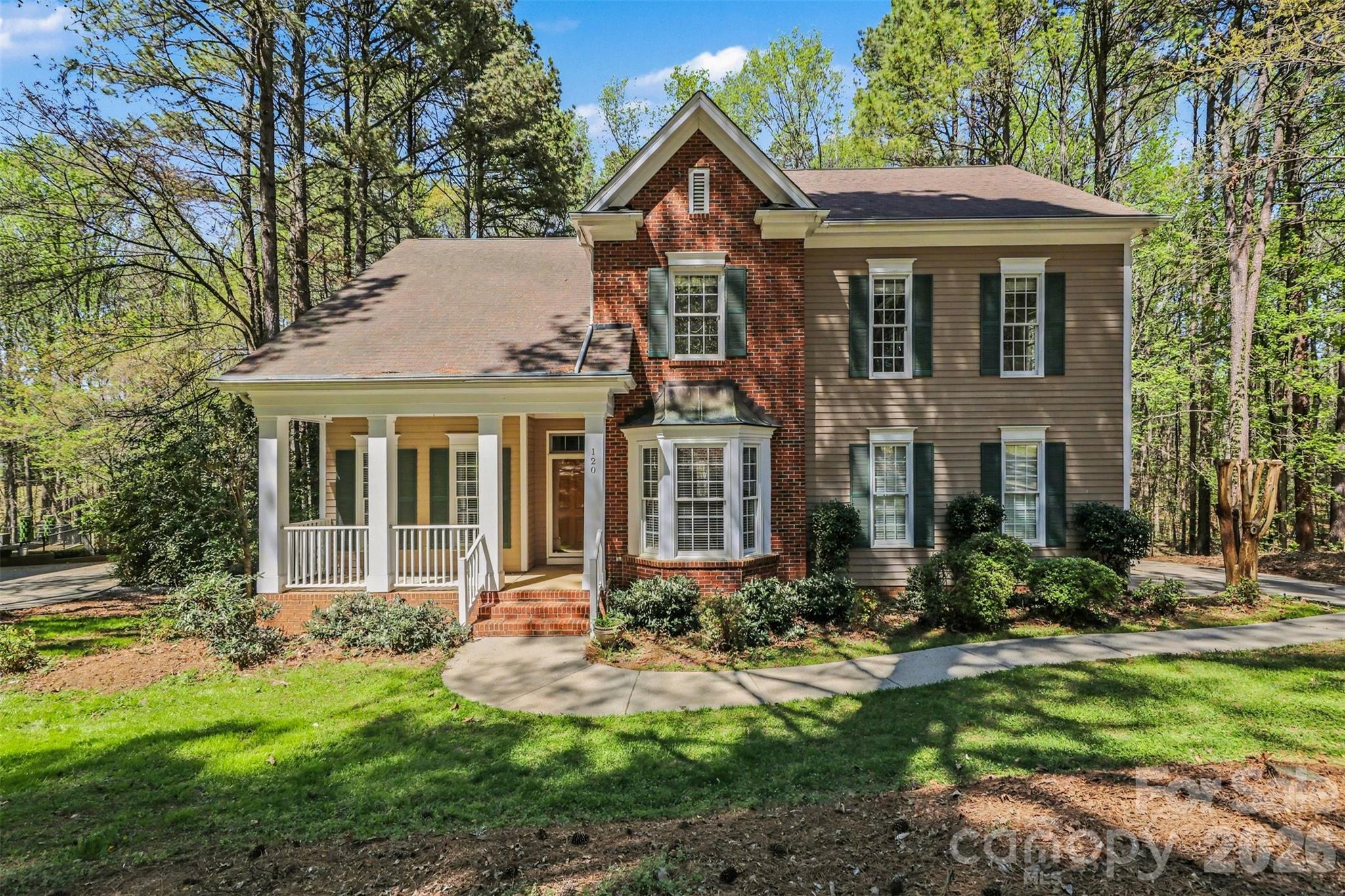 120 Wildiris Drive — Mooresville
