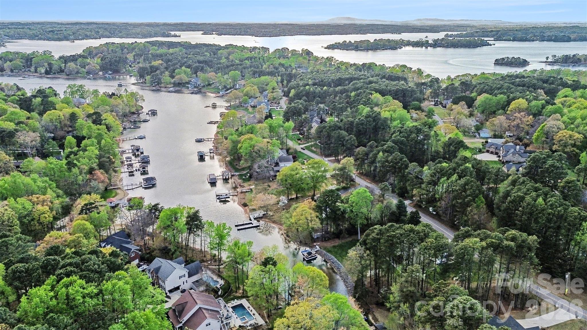 120 Wildiris Drive — Mooresville