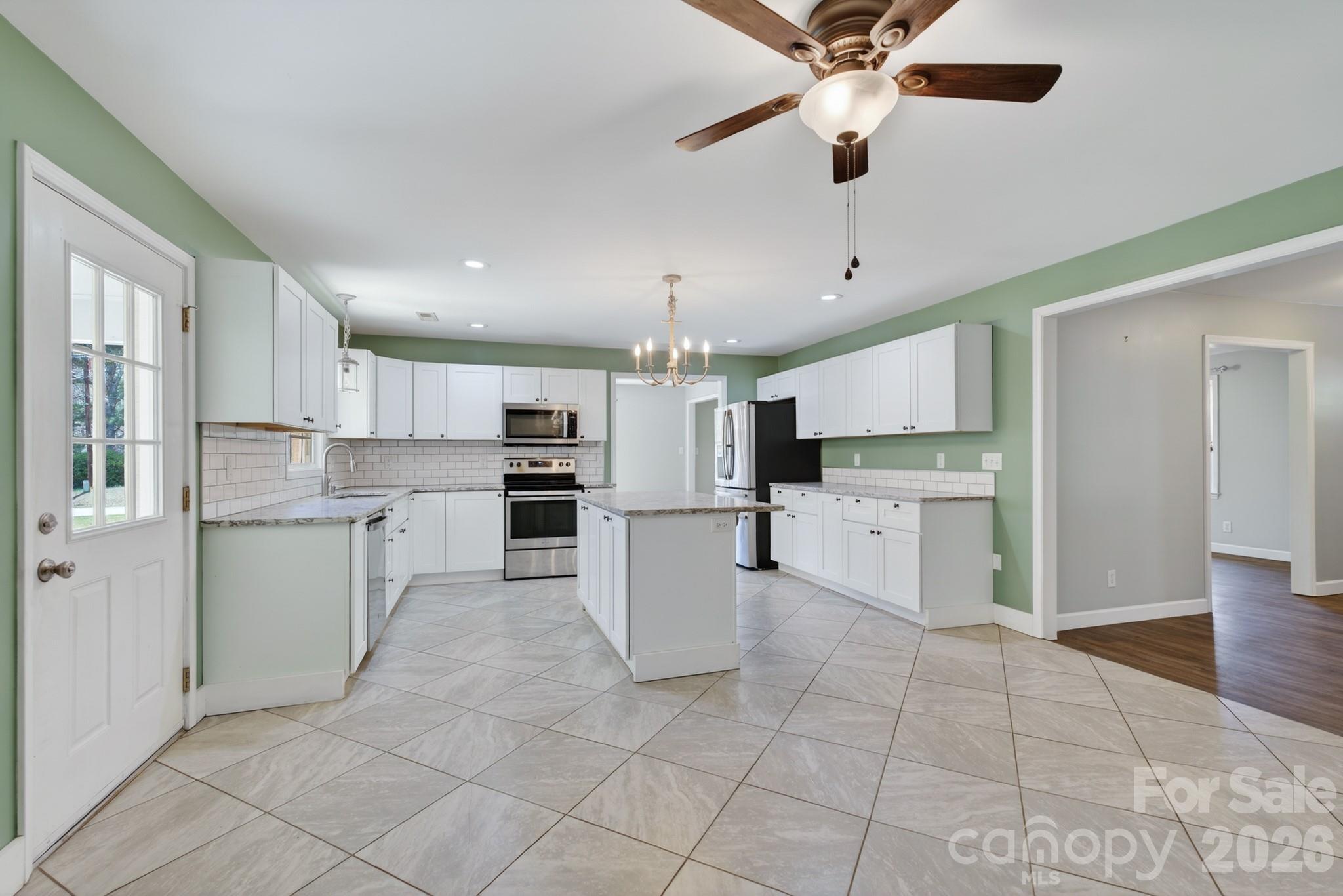 10117 Lancaster Highway — Waxhaw