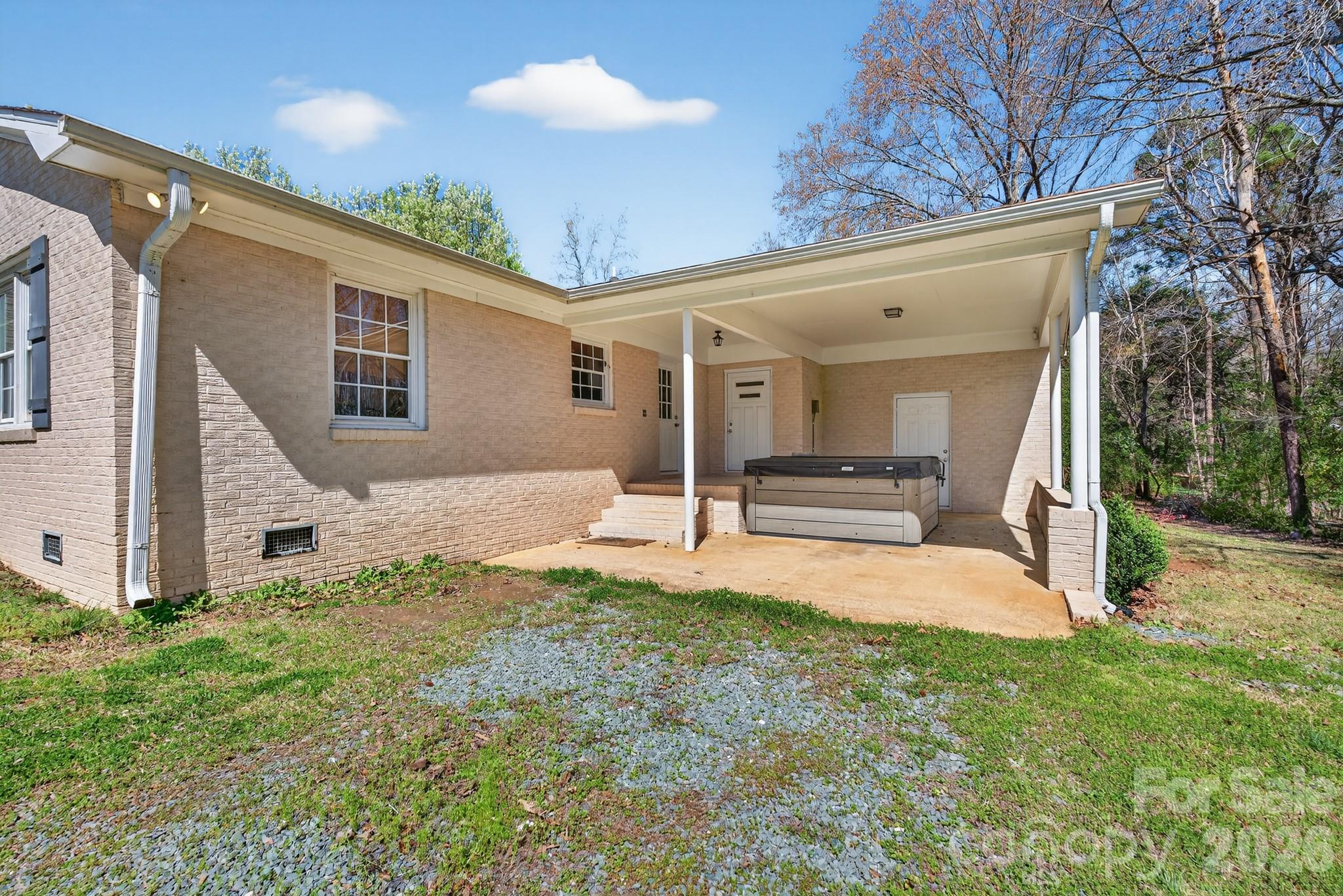 10117 Lancaster Highway — Waxhaw