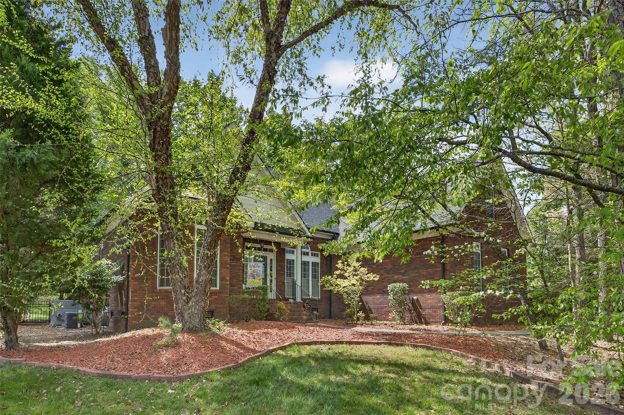 4854 Huddersfield Drive — Harrisburg