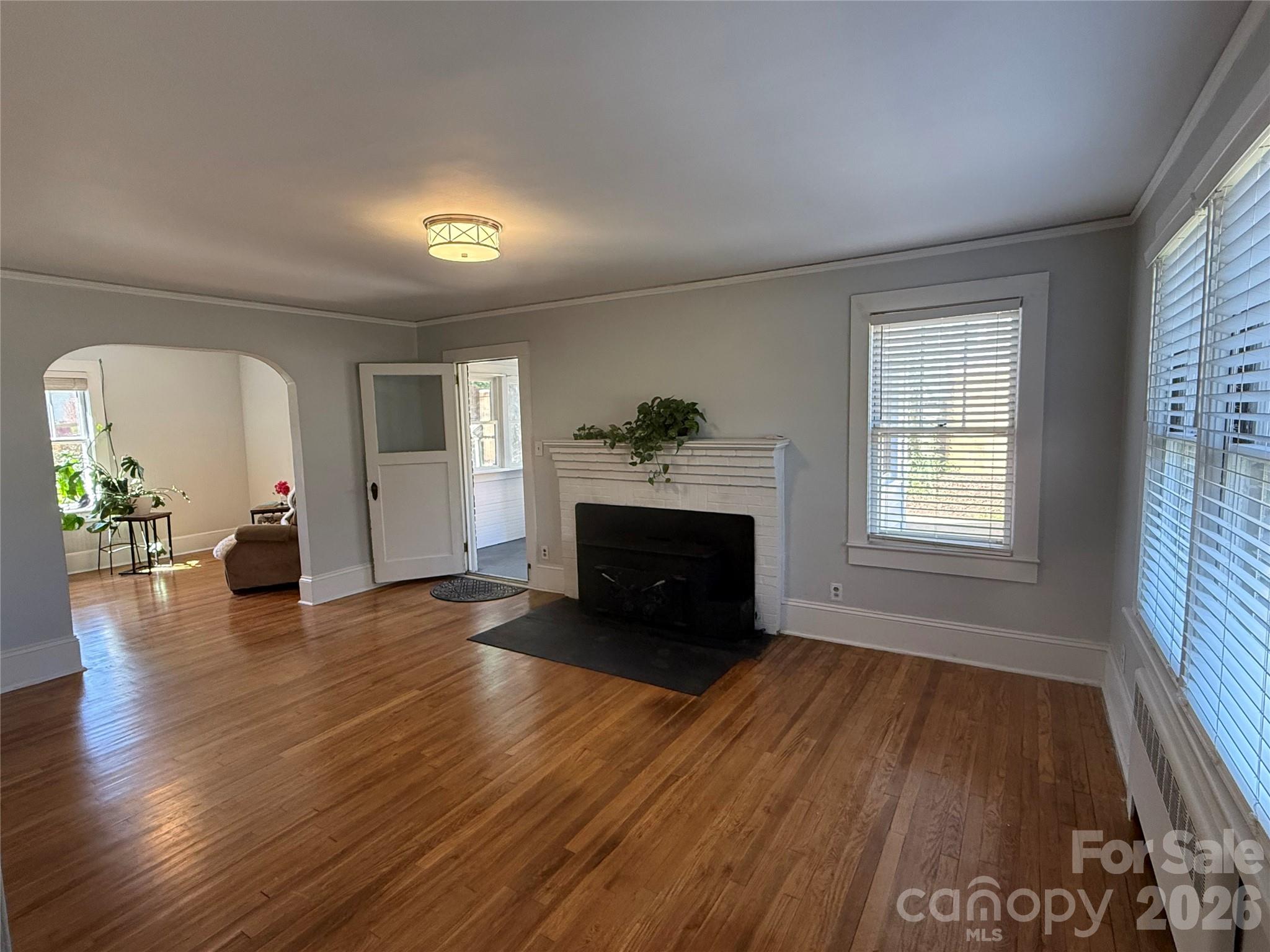110 Lincoln Avenue — Marion