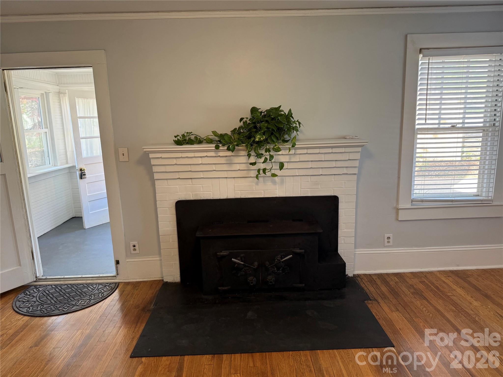 110 Lincoln Avenue — Marion