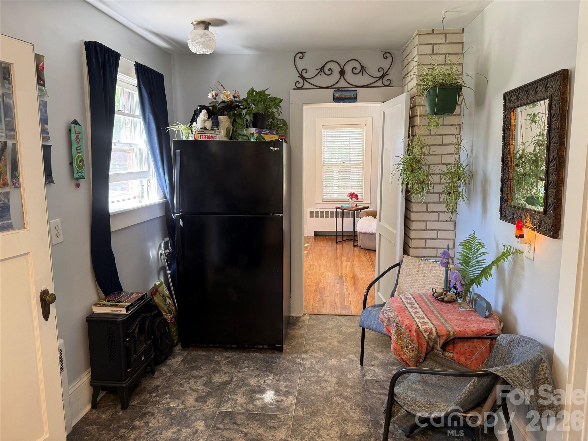 110 Lincoln Avenue — Marion