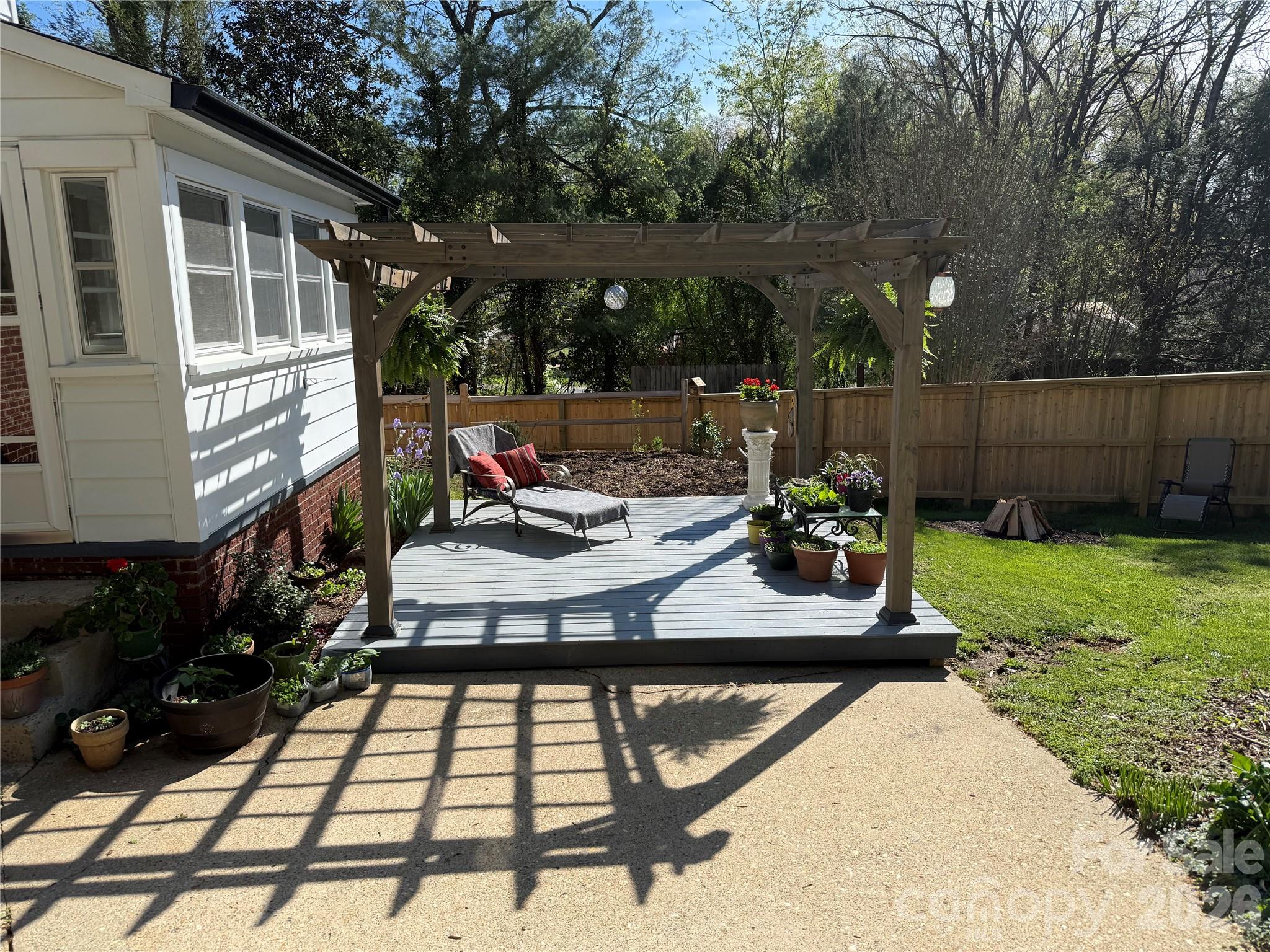 110 Lincoln Avenue — Marion