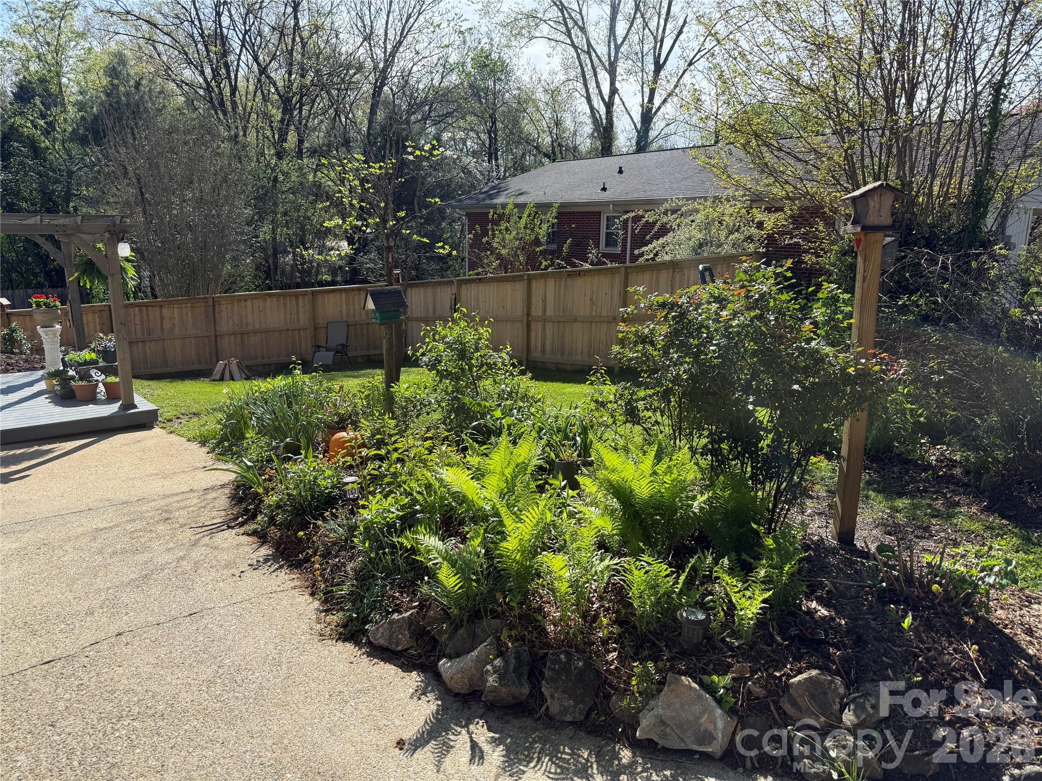 110 Lincoln Avenue — Marion