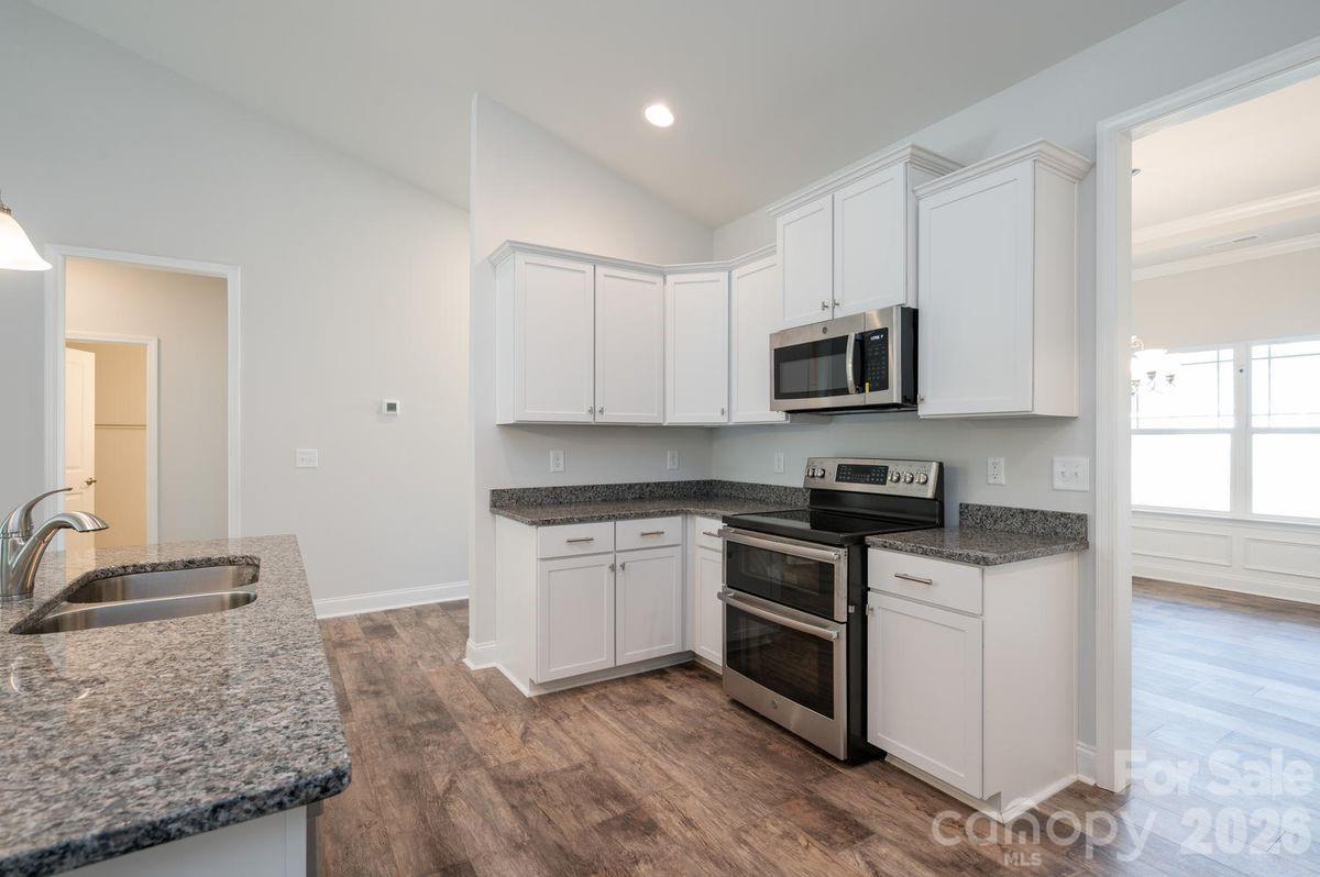 1007 Penarth Court #18 — Catawba