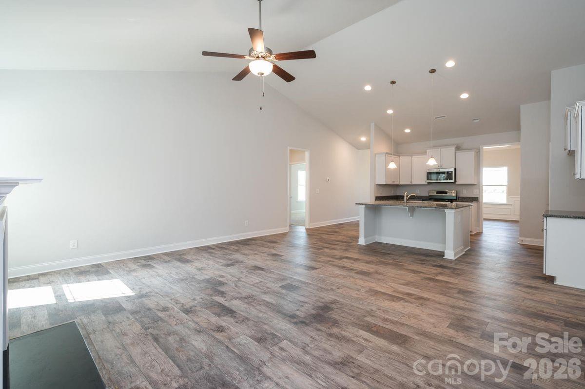 1007 Penarth Court #18 — Catawba