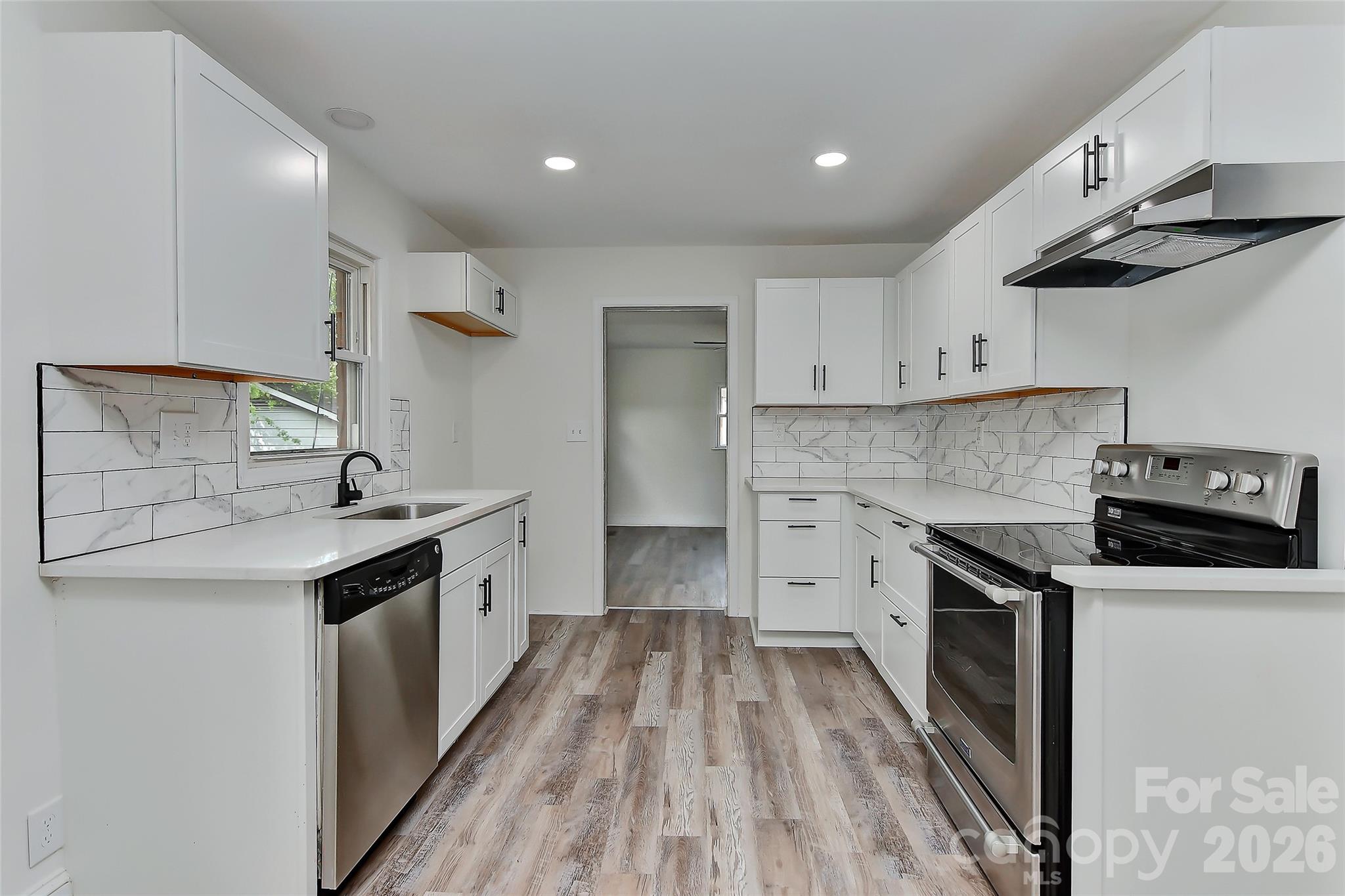 961 Clanton Road — Charlotte