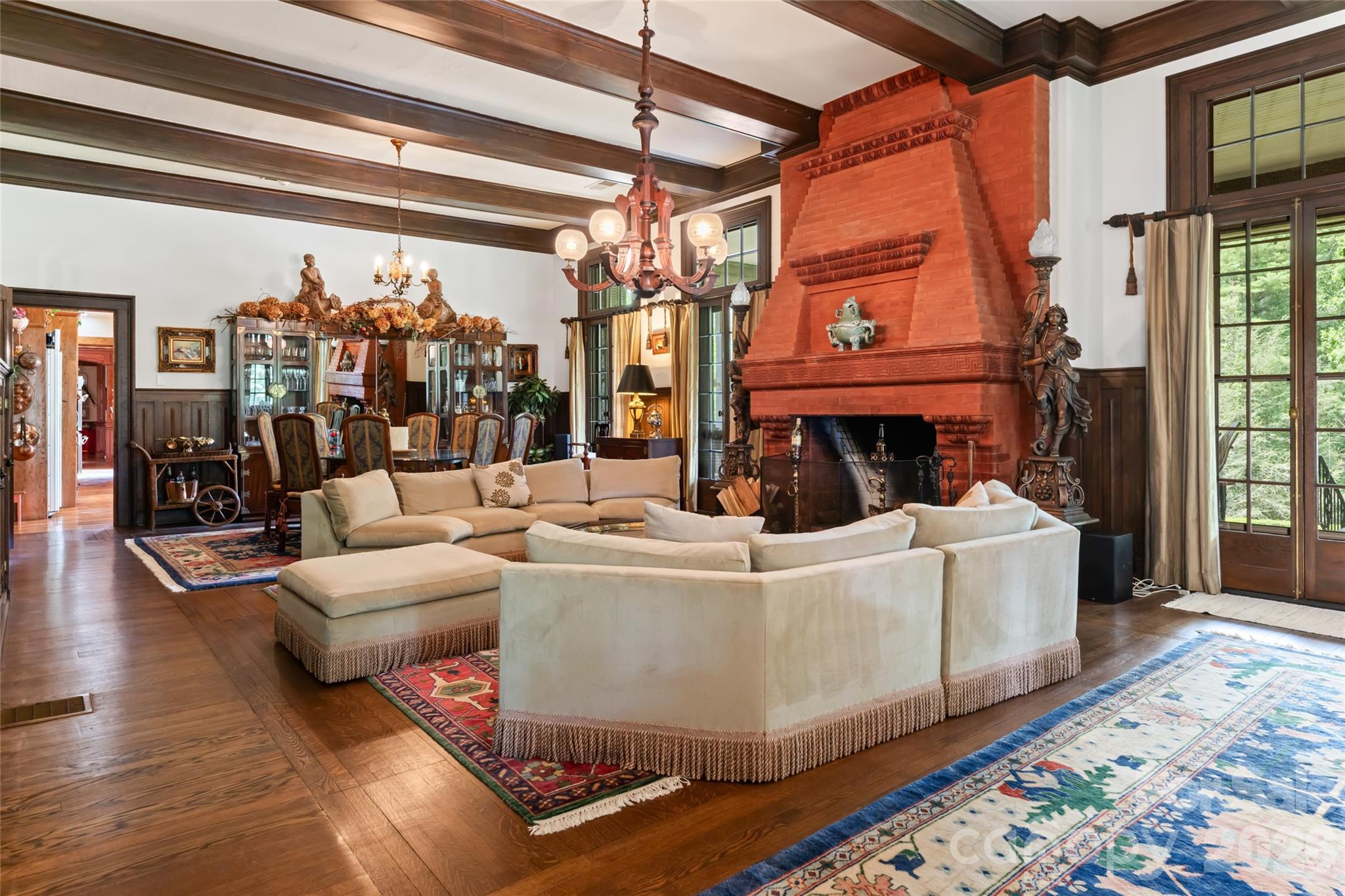 2531 Little River Road — Hendersonville