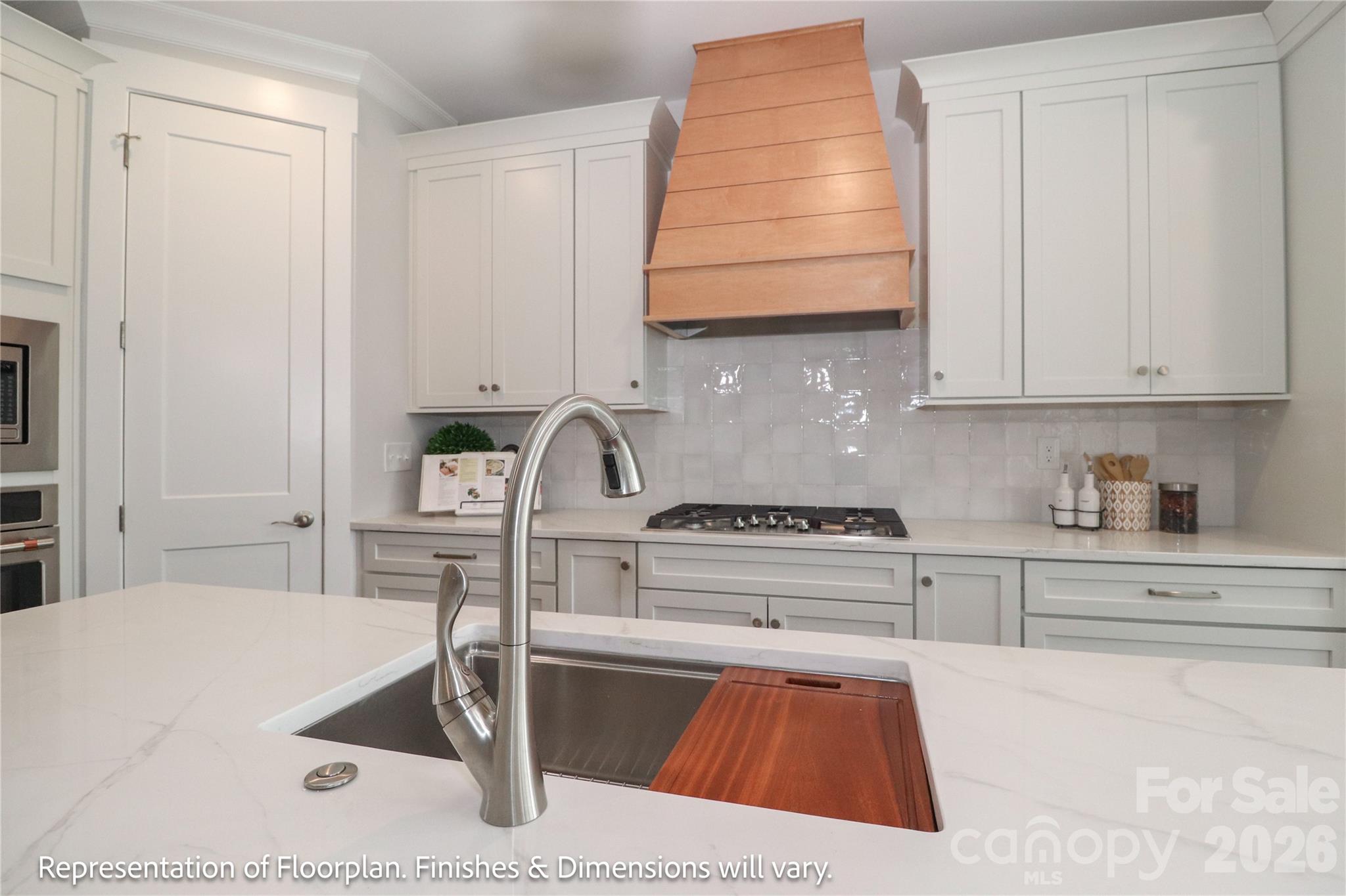 372 Kenway Loop — Mooresville