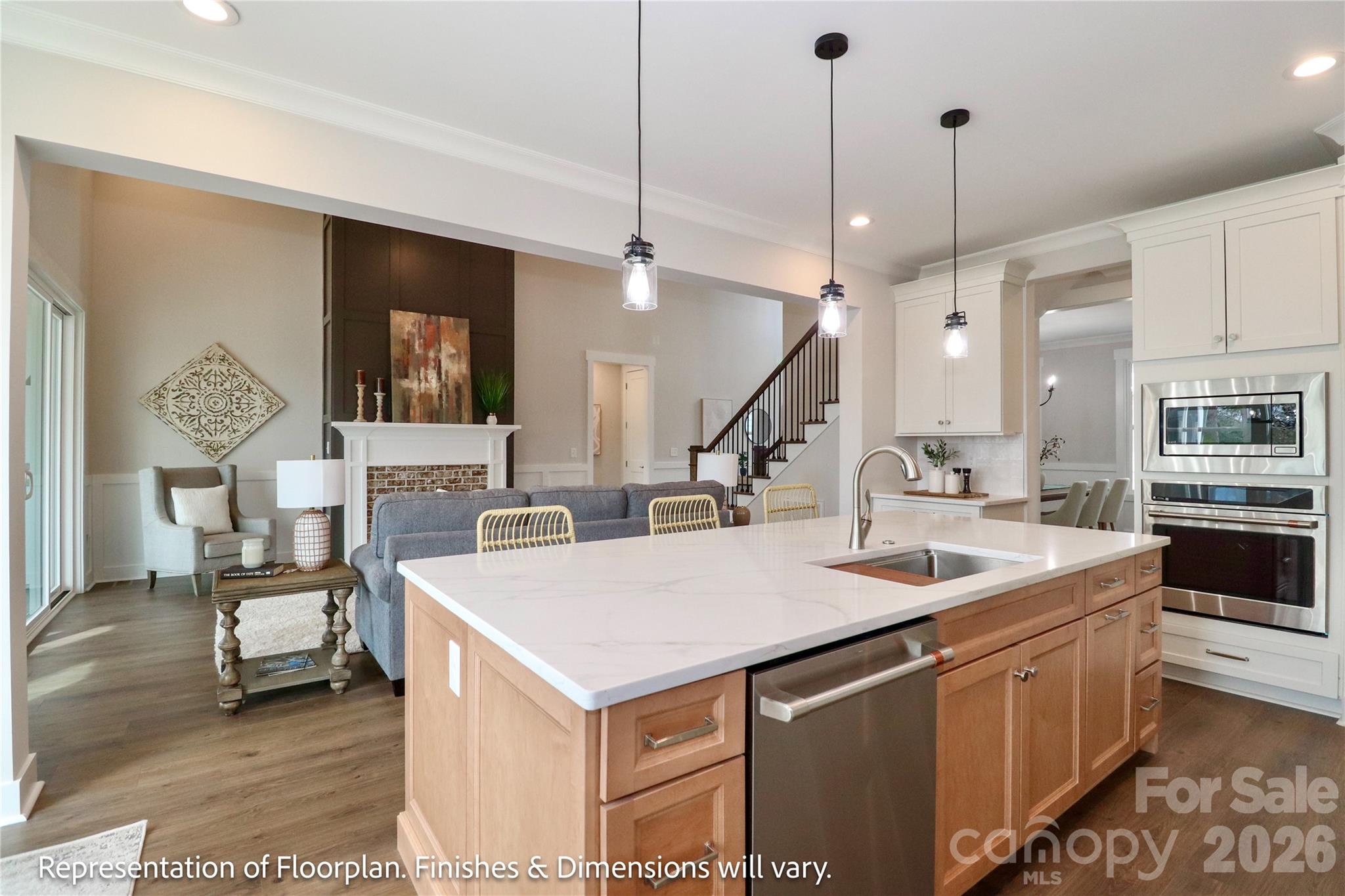 372 Kenway Loop — Mooresville