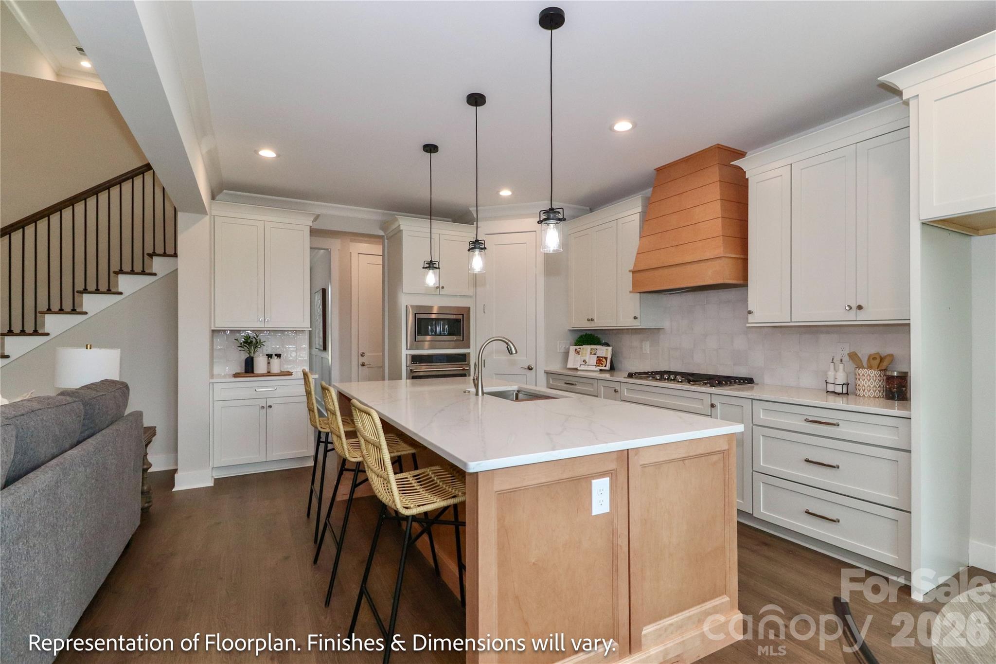 372 Kenway Loop — Mooresville