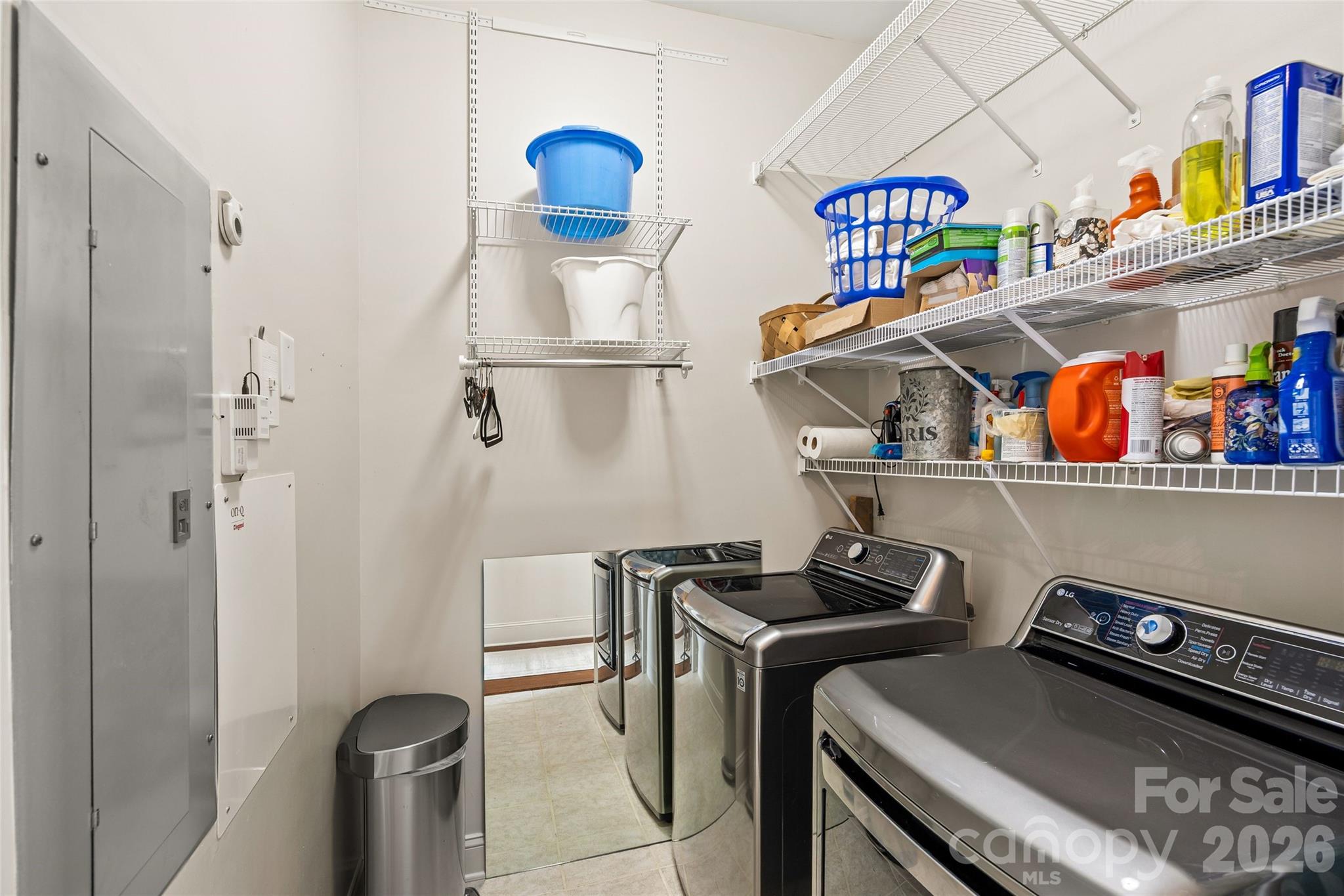 5425 Closeburn Road #215 — Charlotte