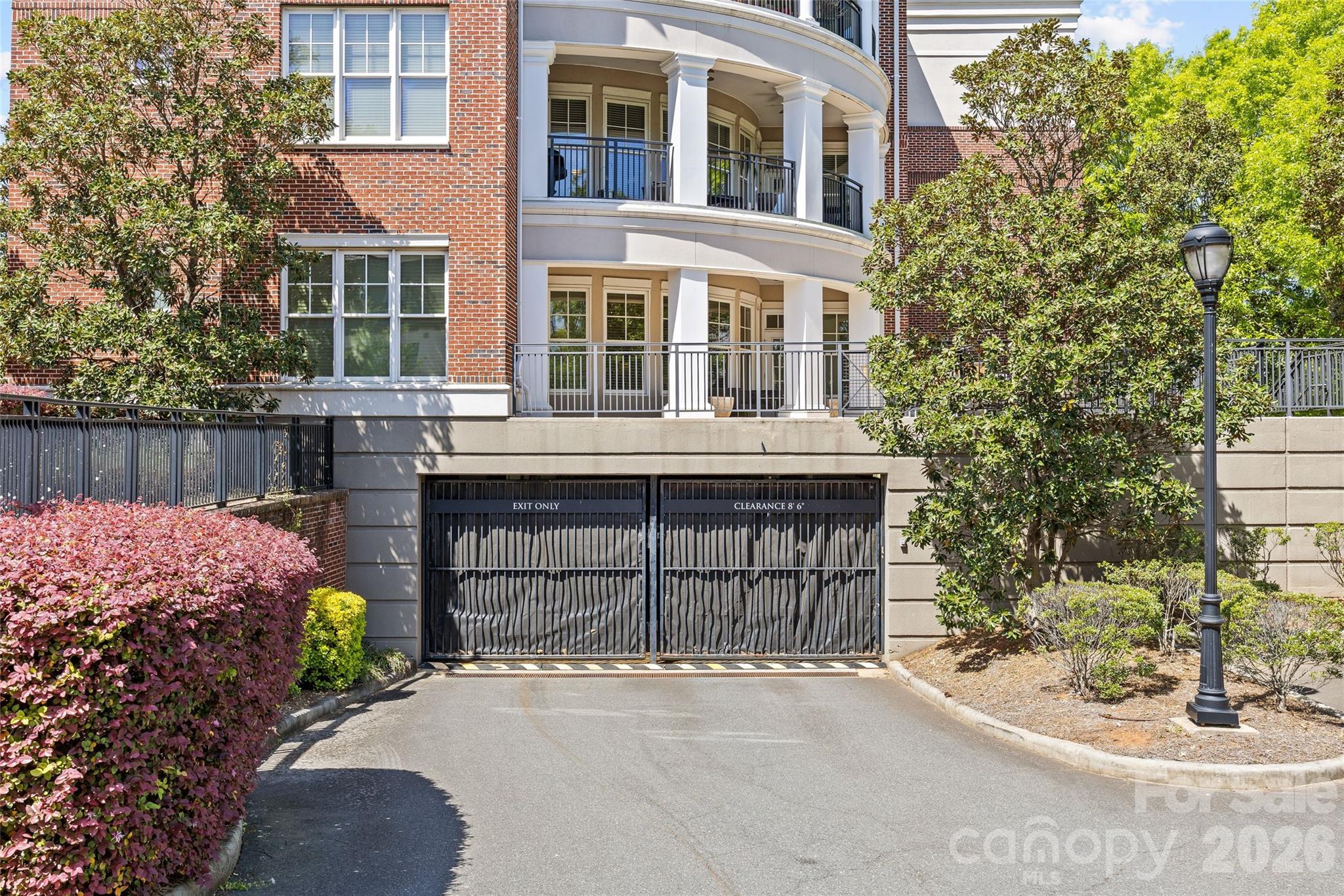 5425 Closeburn Road #215 — Charlotte