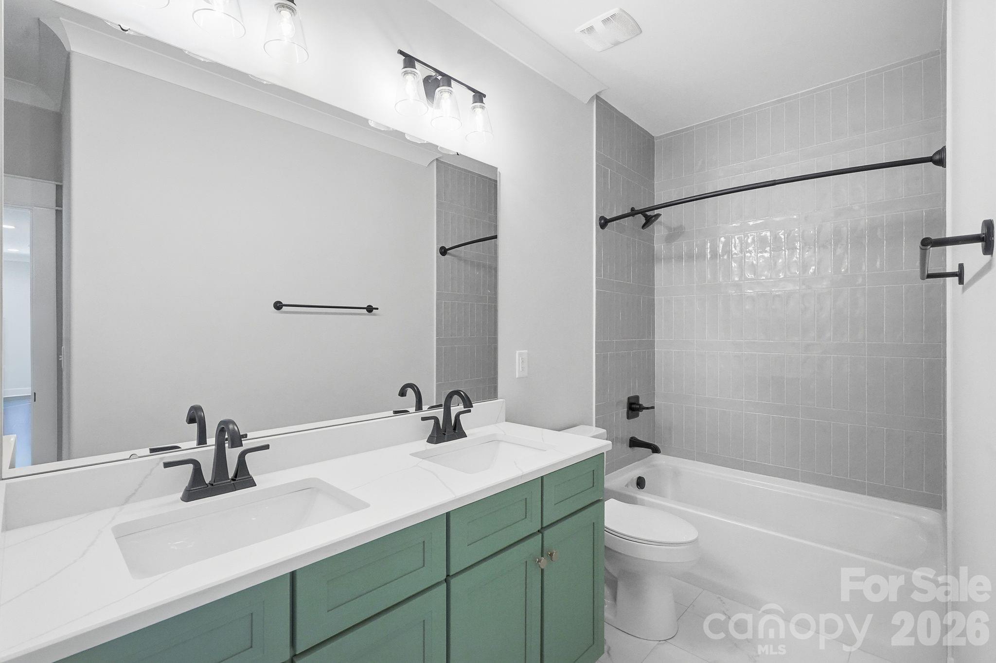 4020 Avalon Avenue — Charlotte
