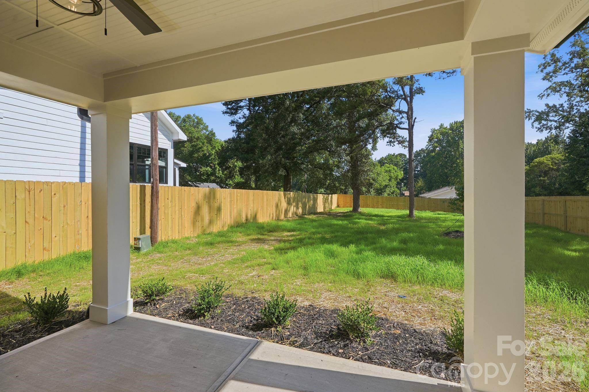 4020 Avalon Avenue — Charlotte