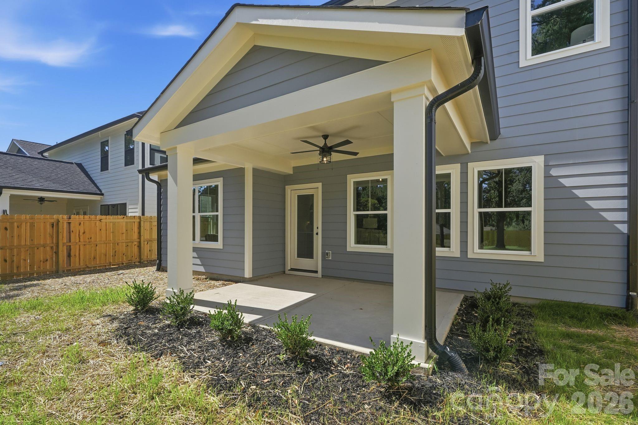 4020 Avalon Avenue — Charlotte