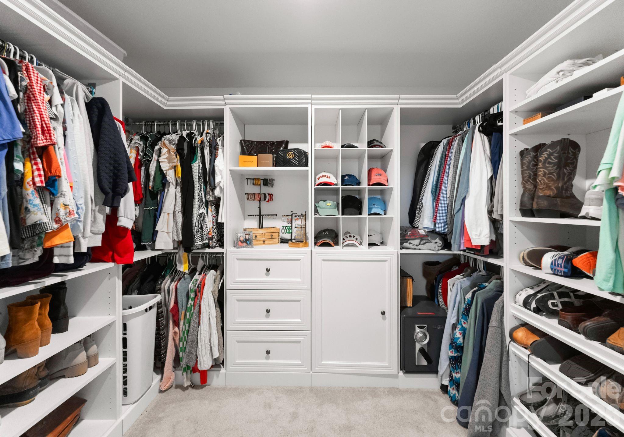 7017 Kingfisher Way — Belmont