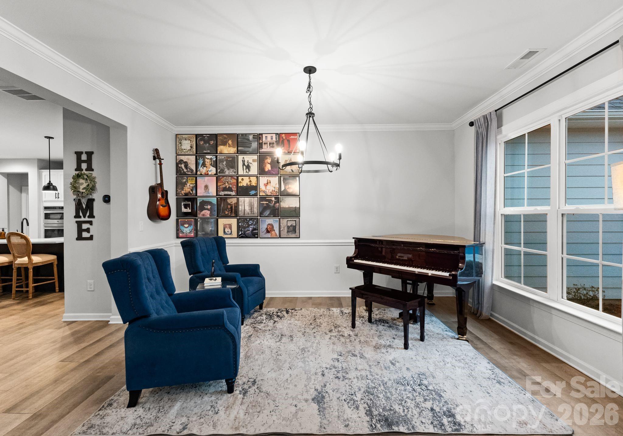 7017 Kingfisher Way — Belmont