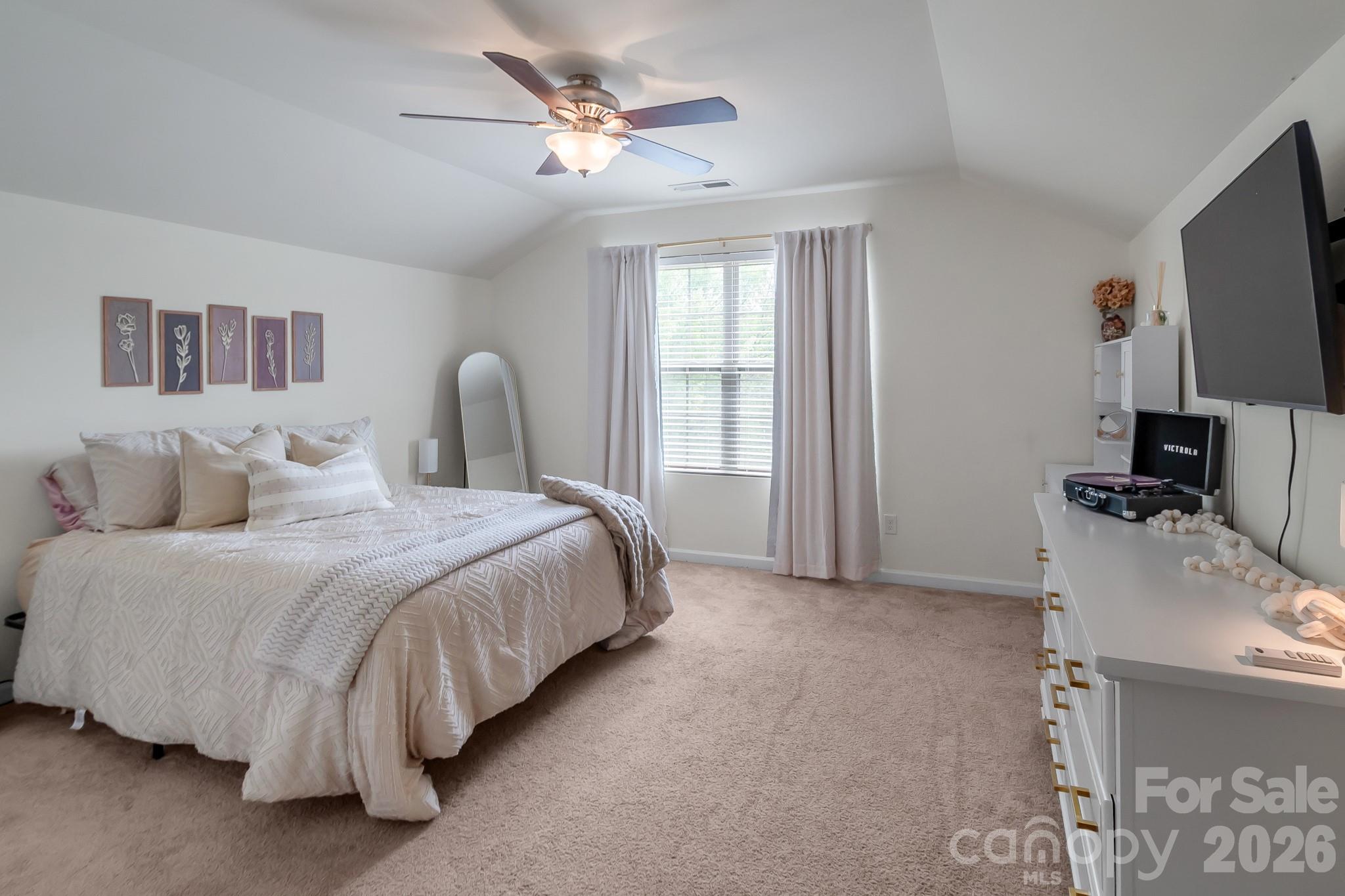 1710 Yellow Daisy Drive — Matthews