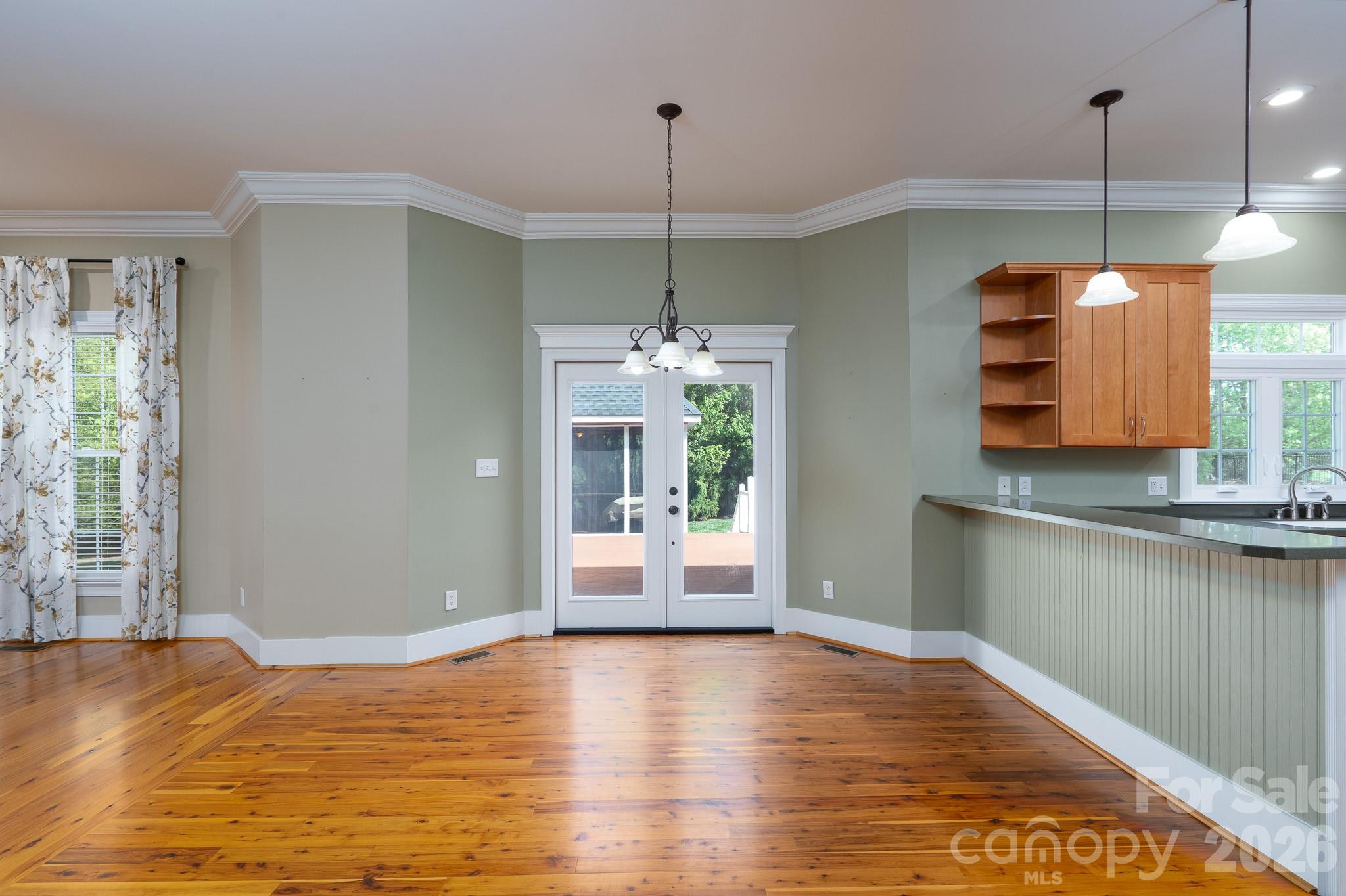 176 Spring Forest Drive — Statesville
