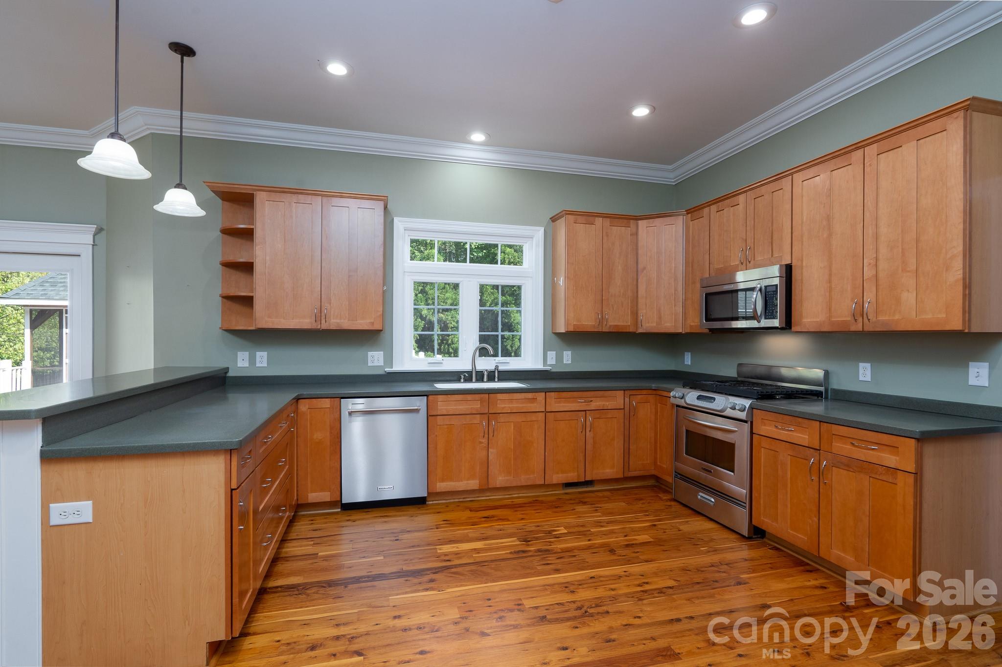 176 Spring Forest Drive — Statesville
