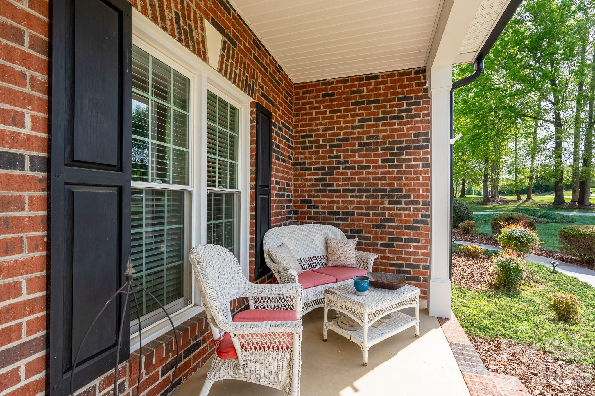 176 Spring Forest Drive — Statesville
