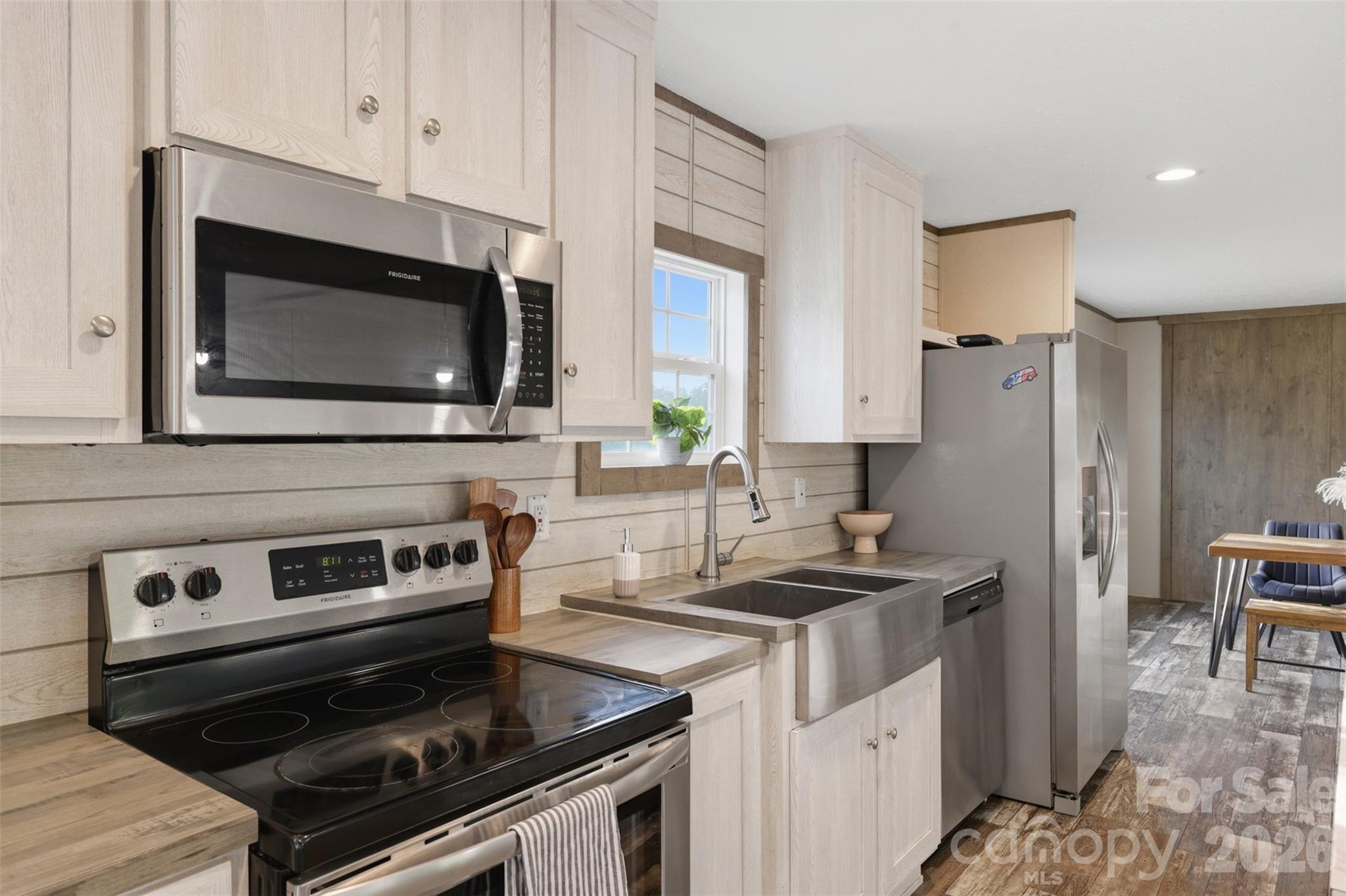3958 Sulphur Springs Road — Hiddenite