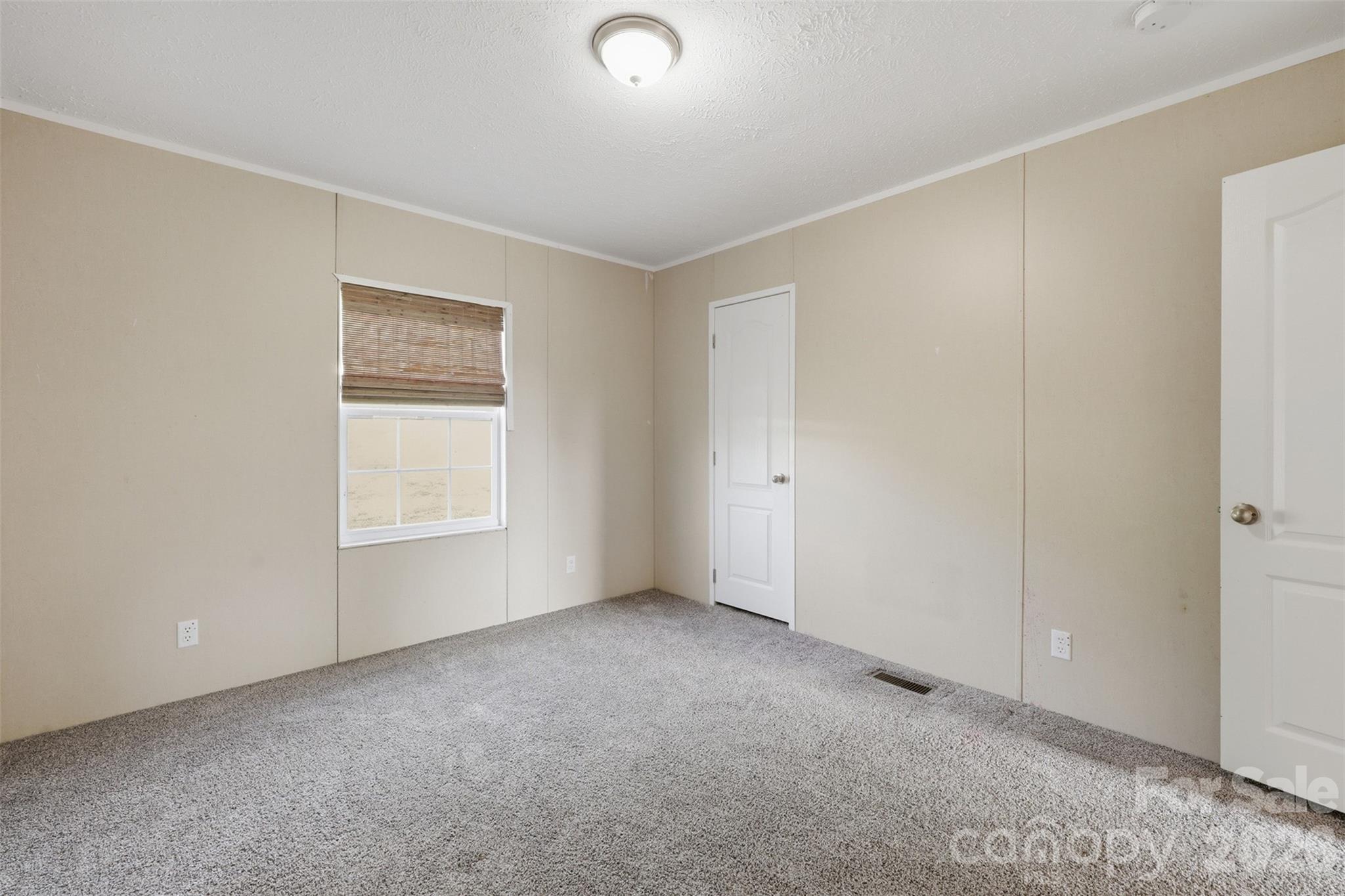 3958 Sulphur Springs Road — Hiddenite