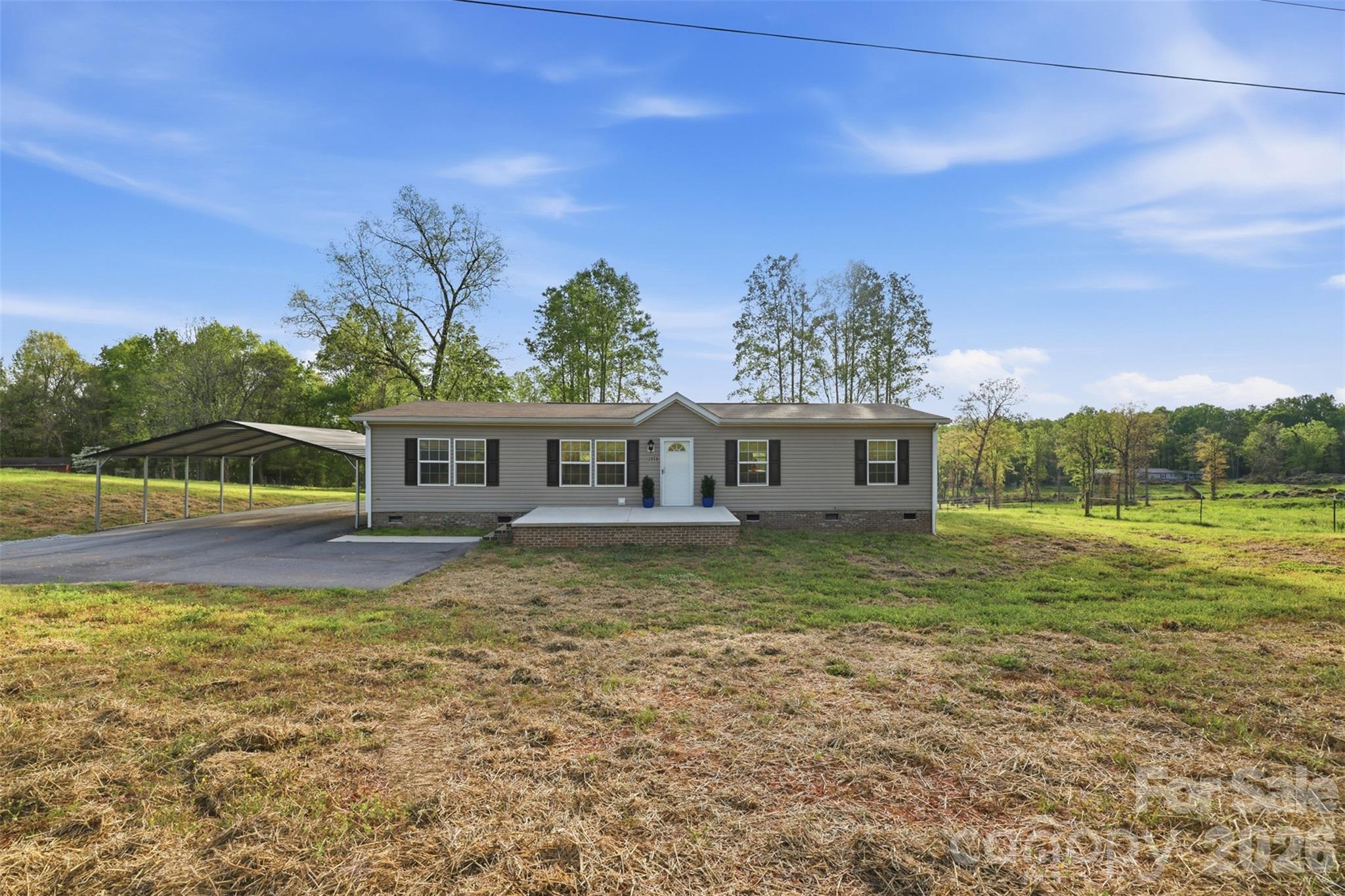 3958 Sulphur Springs Road — Hiddenite