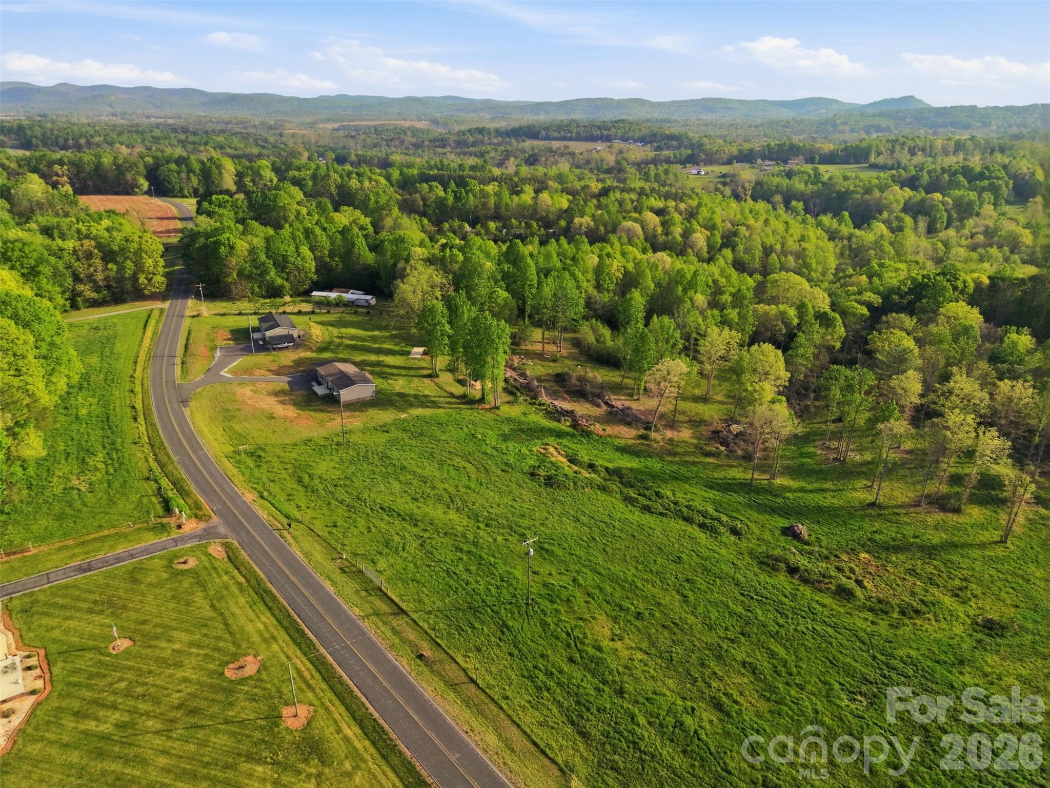 3958 Sulphur Springs Road — Hiddenite