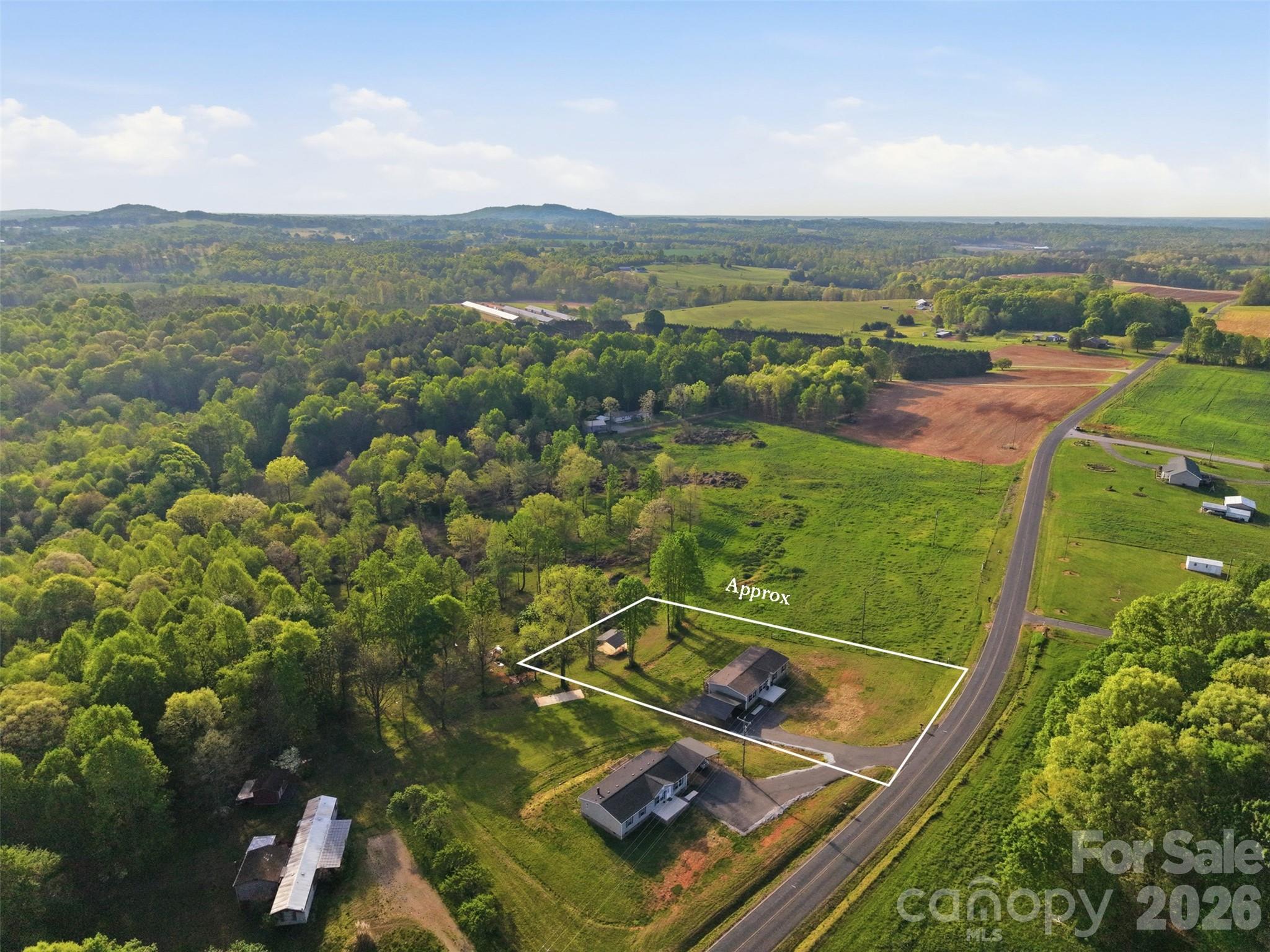 3958 Sulphur Springs Road — Hiddenite