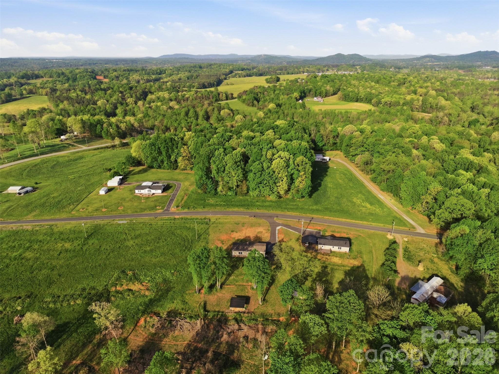 3958 Sulphur Springs Road — Hiddenite