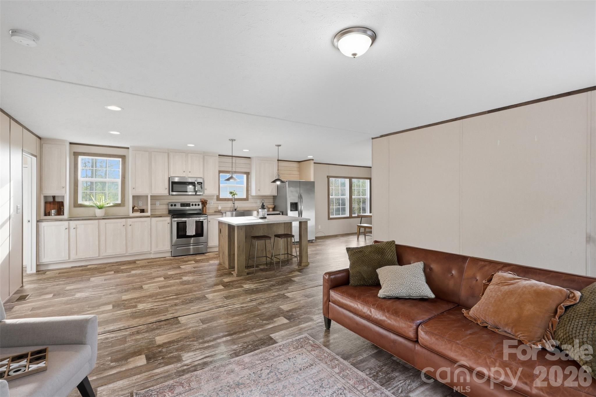 3958 Sulphur Springs Road — Hiddenite