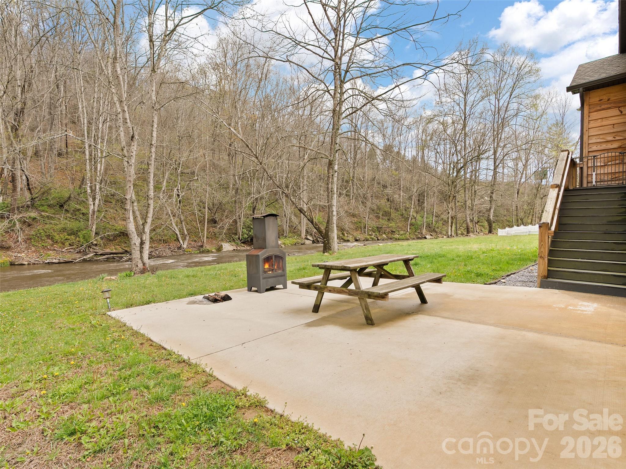 44 Rapid Waters Way — Waynesville