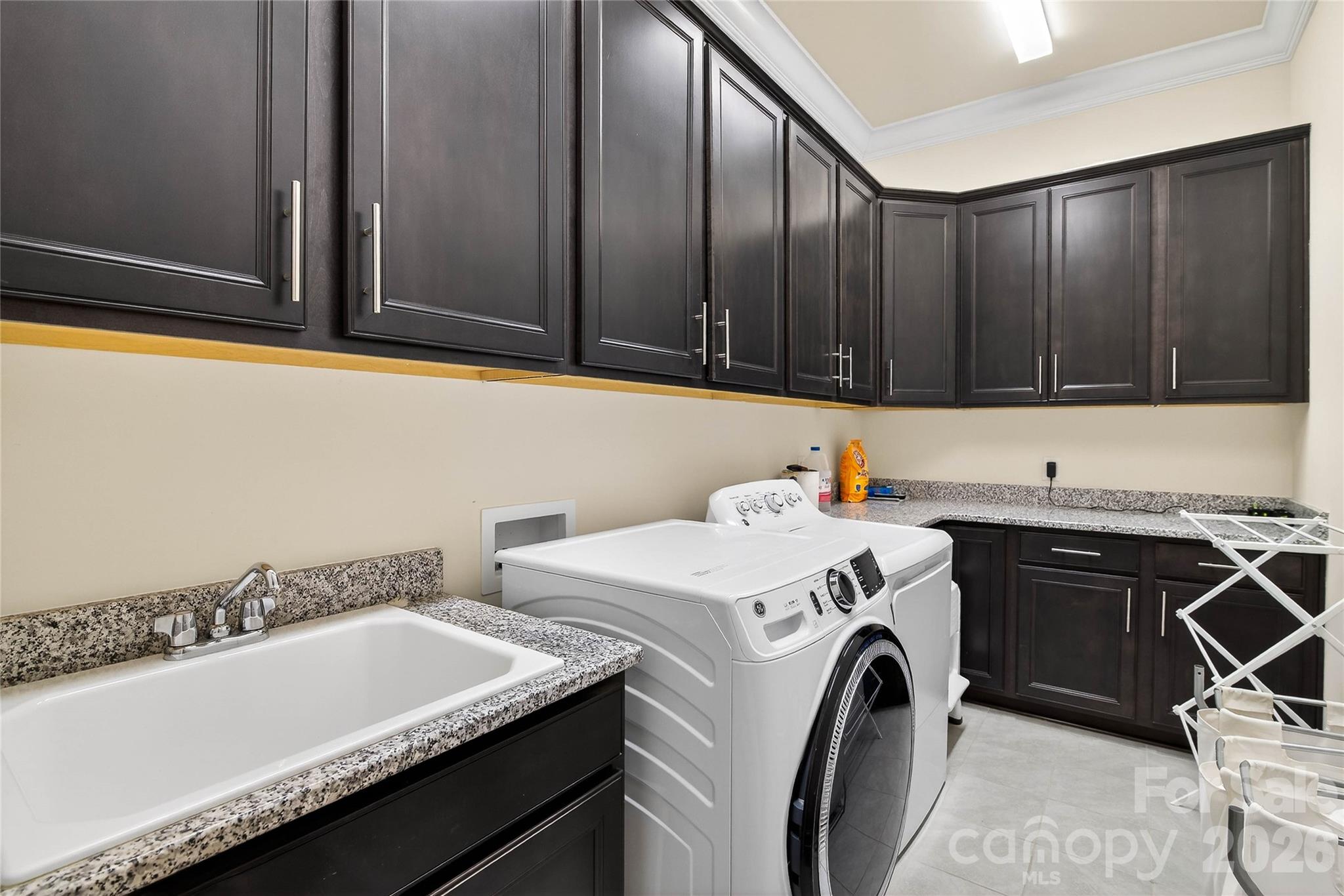 12409 Franklin Park Lane — Huntersville