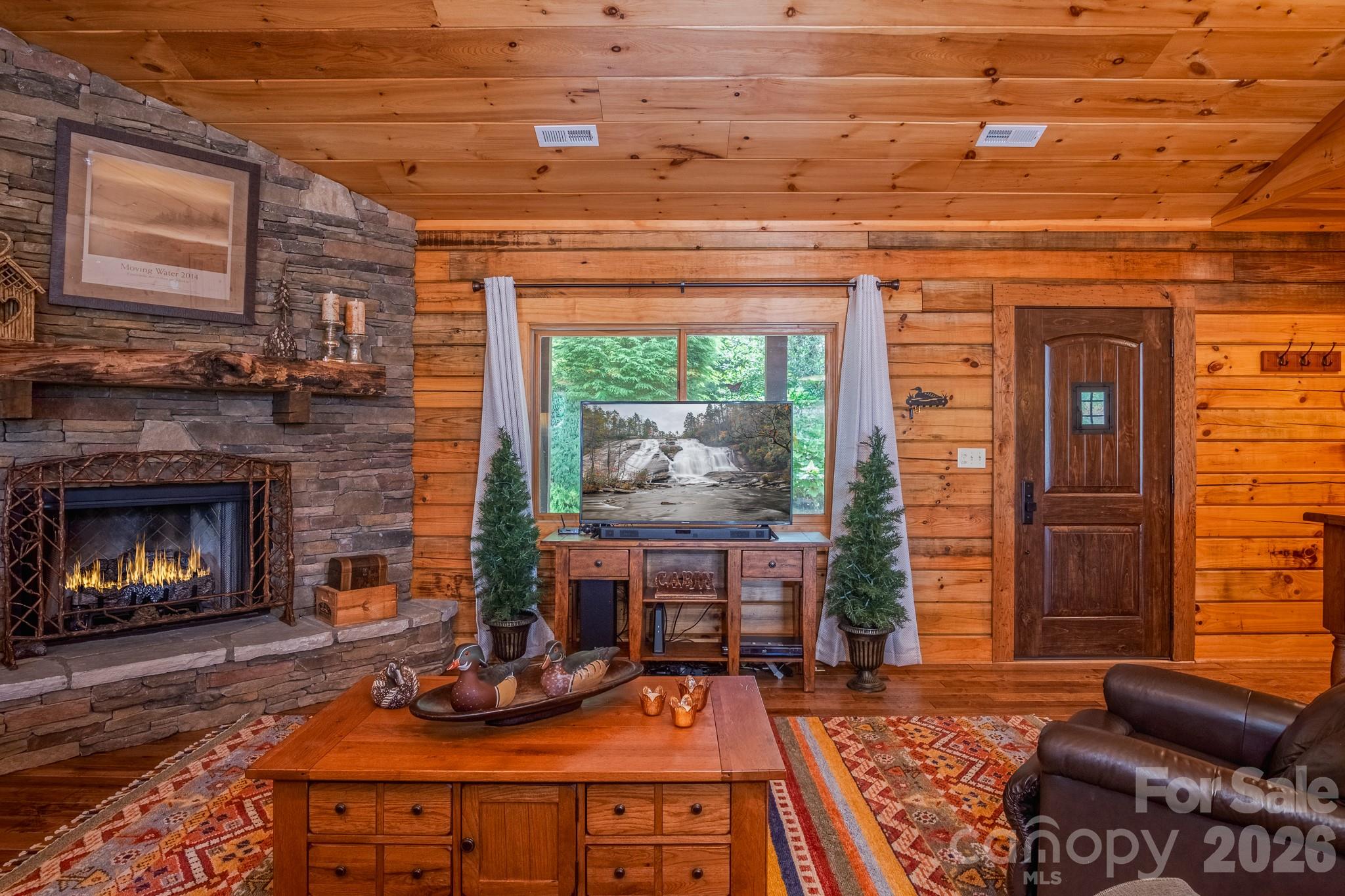 153 Brandy Ridge — Brevard