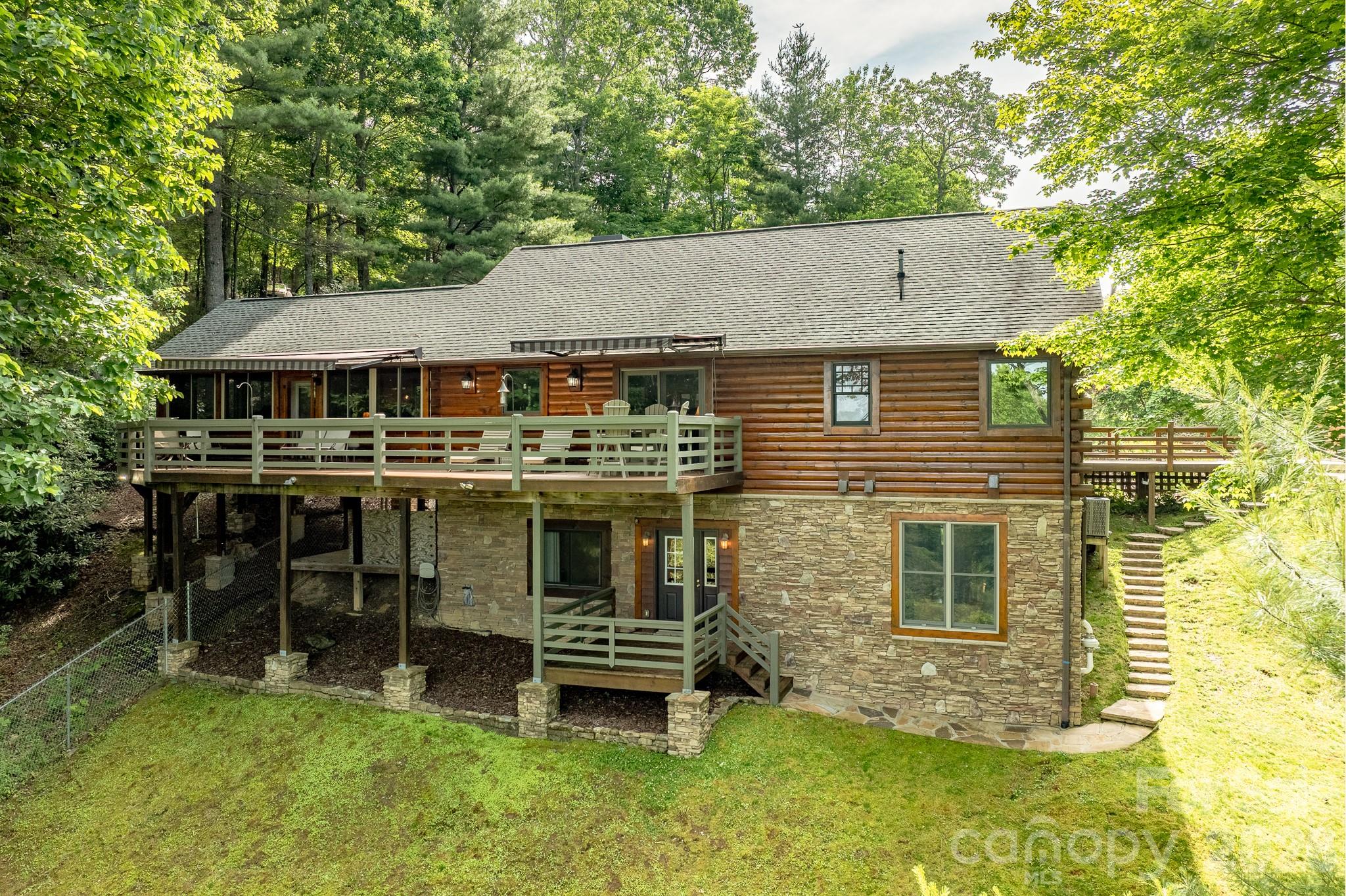 153 Brandy Ridge — Brevard