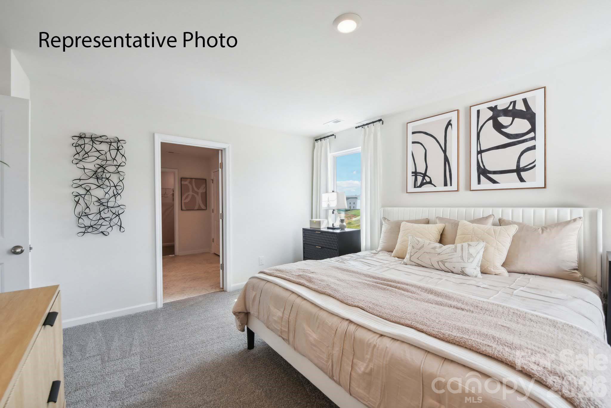556 N Sparkleberry Street — Chester