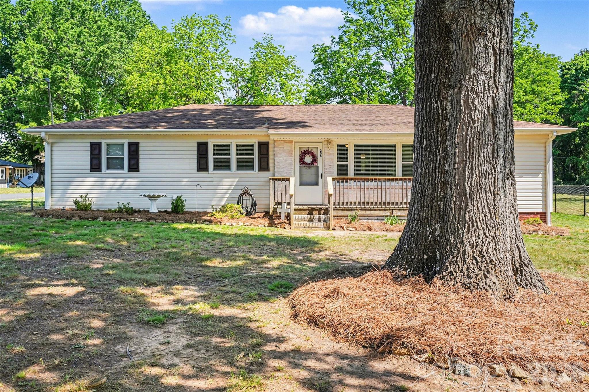 208 Danita Drive — Locust