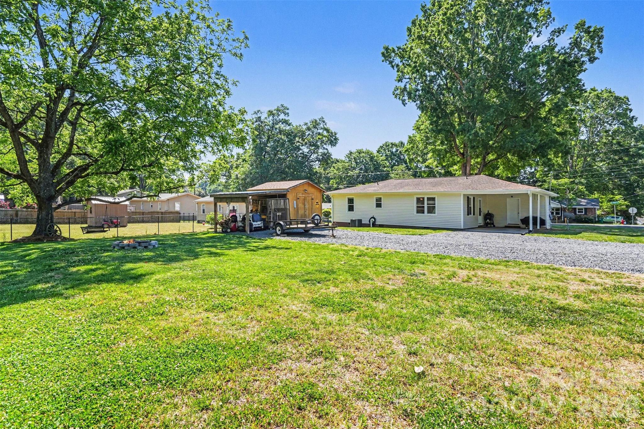 208 Danita Drive — Locust